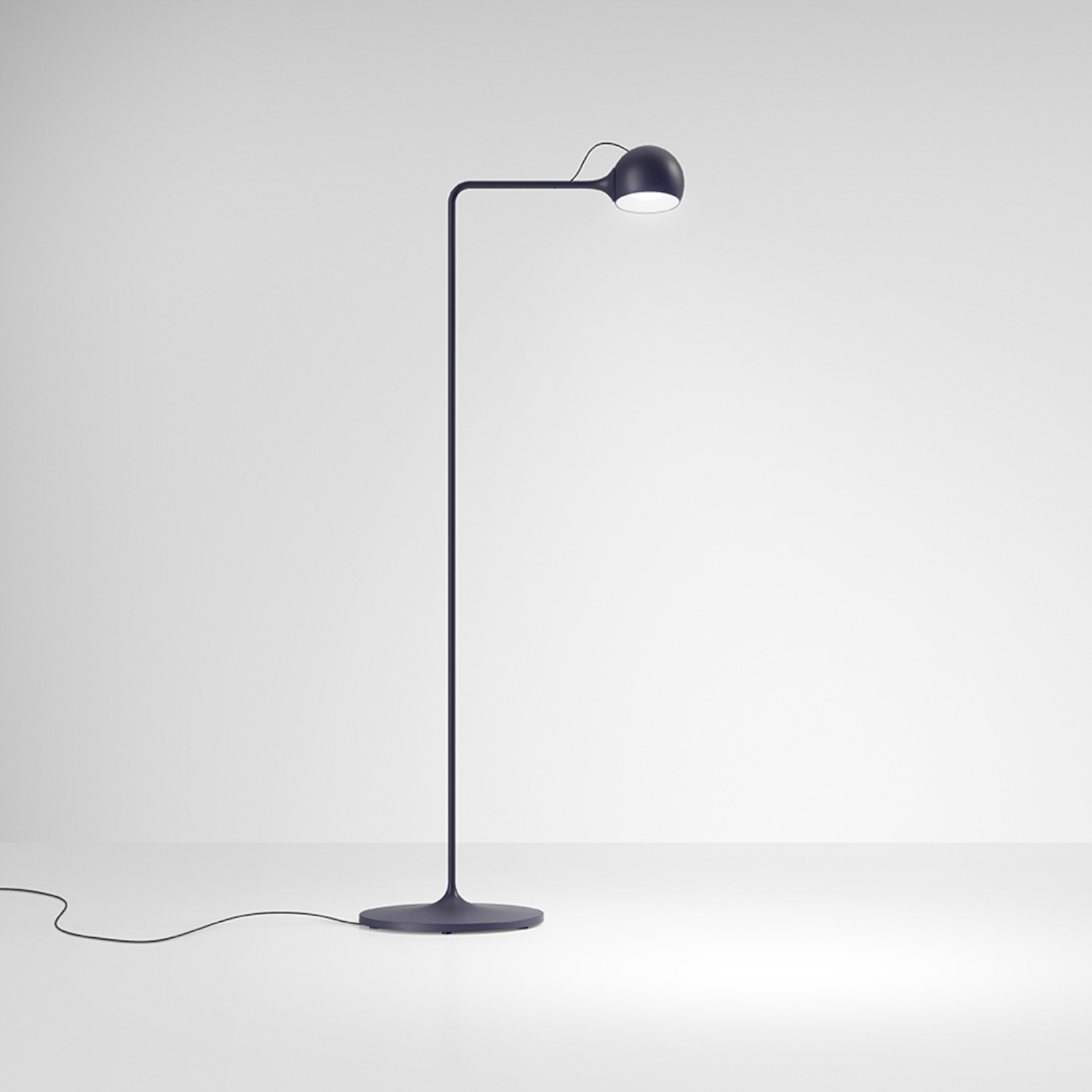 Ixa Reading Floor LED Stehleuchte, Farbe blau Ixa Reading Floor LED Stehleuchte, Farbe blau von Artemide