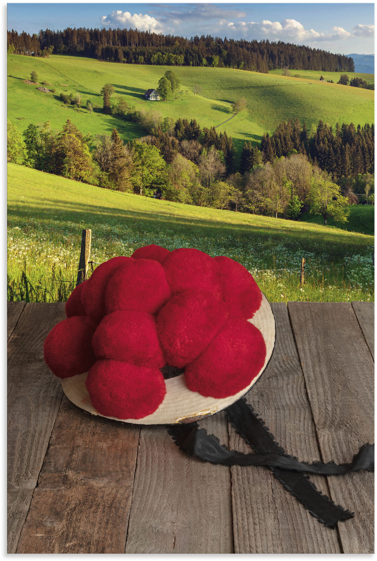 Artland Wandbild »Schwarzwälder Bollenhut auf Holztisch«, Wiesen & Baumbilder, (1 St.), als Alubild, Outdoorbild, Leinwandbild in verschied. Grössen von Artland