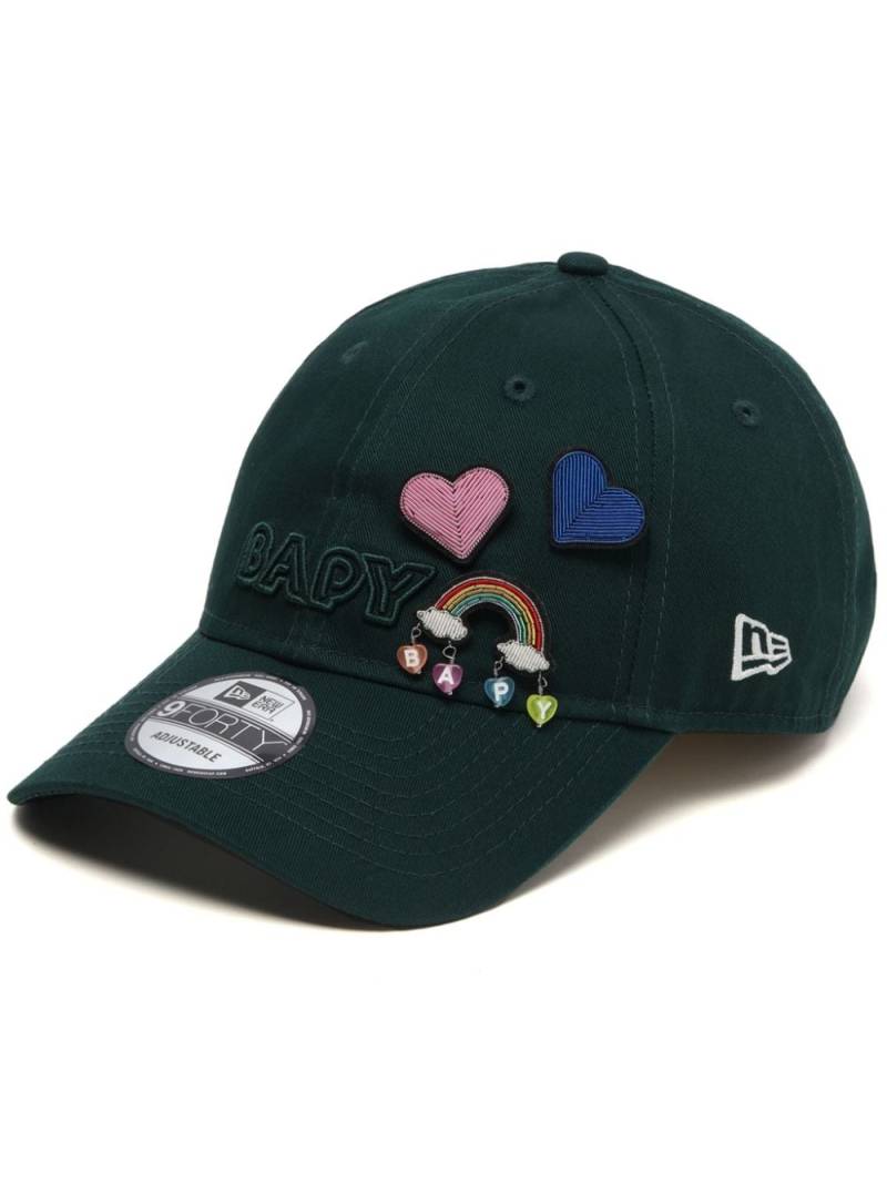 BAPY BY *A BATHING APE® x New Era Badges baseball cap - Green von BAPY BY *A BATHING APE®