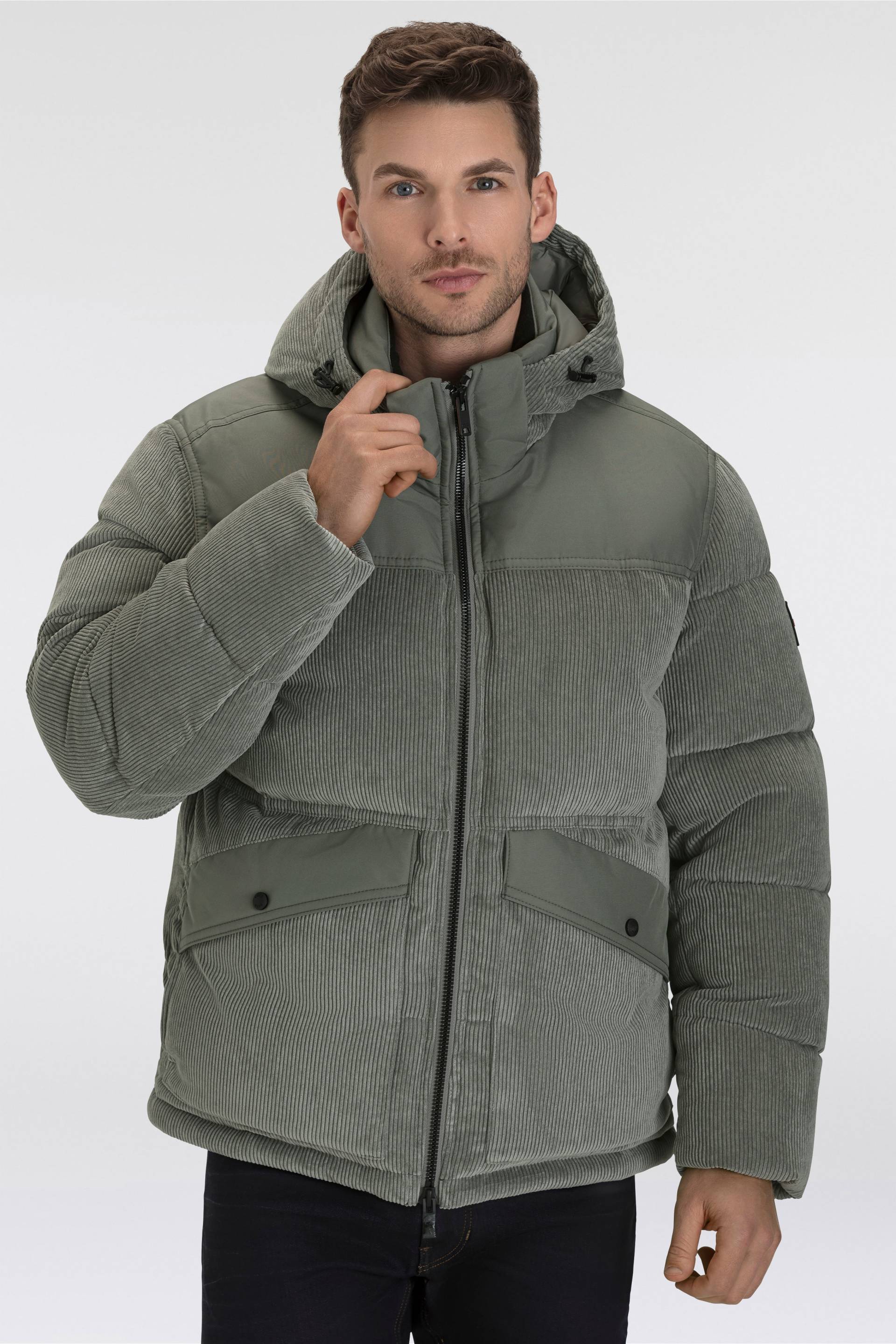 BOSS ORANGE Steppjacke »Odope«, mit Kapuze, Label-Badge am Ärmel BOSS ORANGE Steppjacke »Odope«, mit Kapuze, Label-Badge am Ärmel von BOSS ORANGE