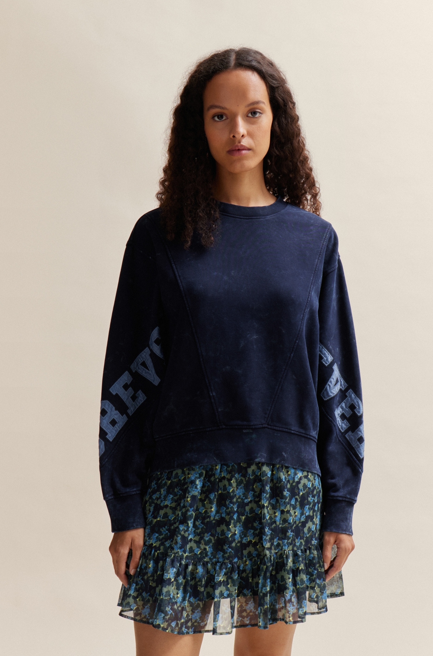 BOSS ORANGE Sweatshirt »C_Eprep«, mit Schriftverzierung auf den Ärmeln BOSS ORANGE Sweatshirt »C_Eprep«, mit Schriftverzierung auf den Ärmeln von BOSS ORANGE