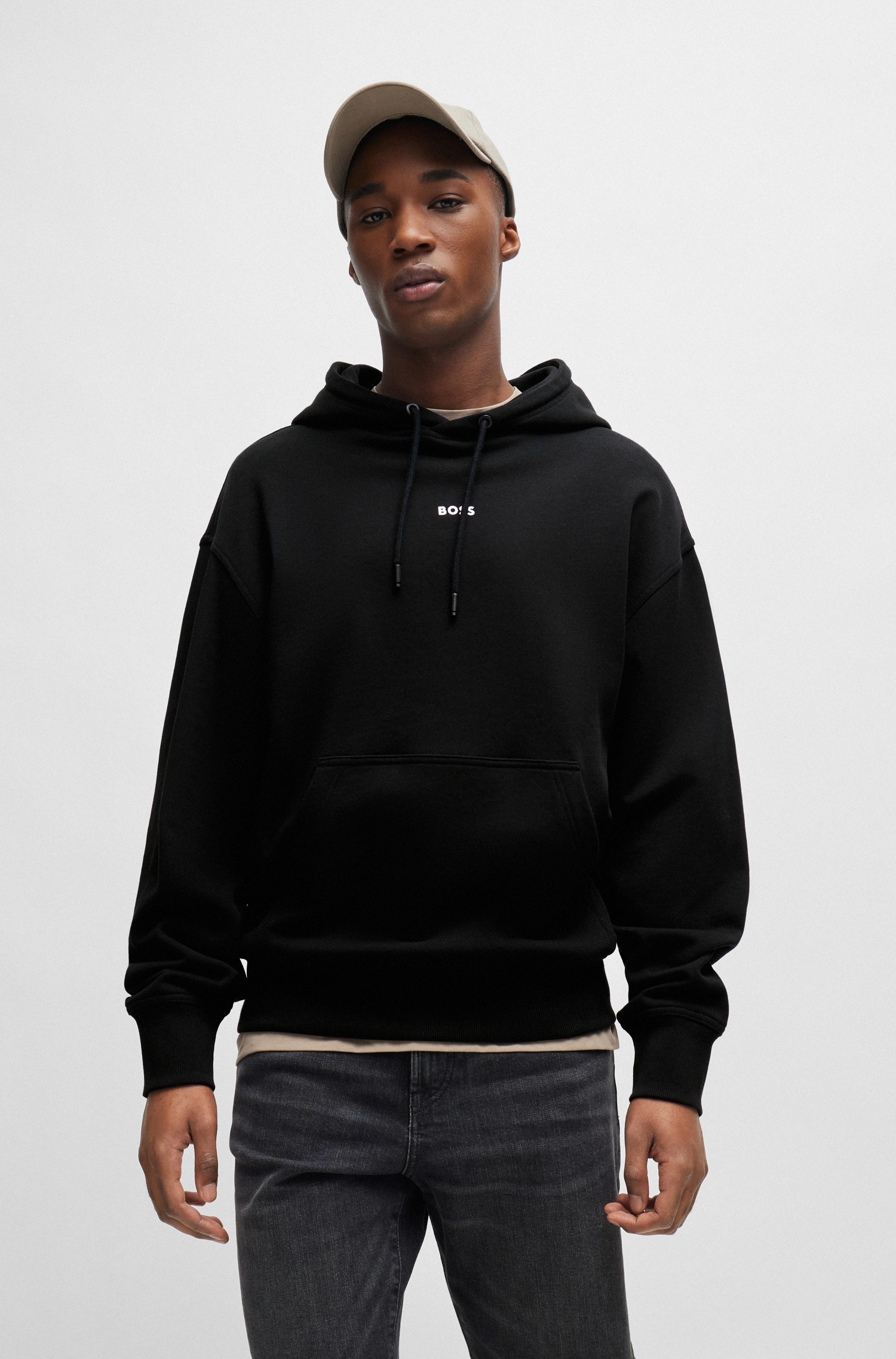 BOSS ORANGE Kapuzensweatshirt »WeSmallhood«, mit Kängurutasche BOSS ORANGE Kapuzensweatshirt »WeSmallhood«, mit Kängurutasche von BOSS ORANGE