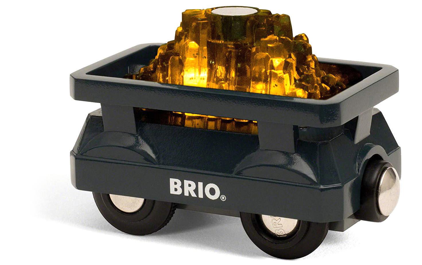 BRIO® Spielzeug-Lokomotive »Goldfarbenwaggon mit Licht« von BRIO®