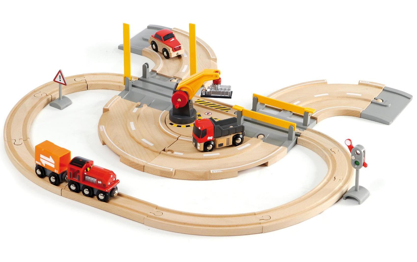 BRIO® Spielzeugeisenbahn-Erweiterung »Brio WORLD Strassen & Schienen Kran Set«, (Set) von BRIO®