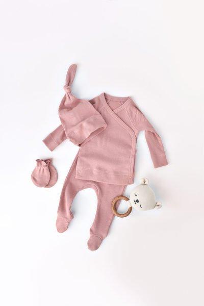 4 Stk Set, Hose, T-shirt, Mütze, Fausthandschuhe Unisex Pink 68 von BabyCosy Organic