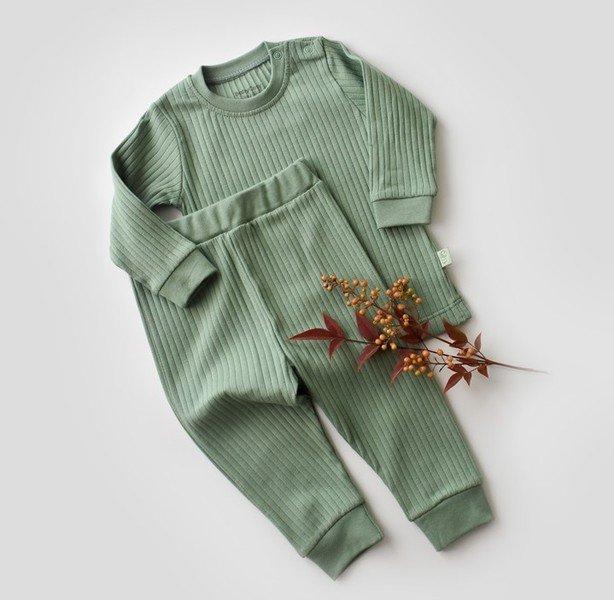 Set: Hose & T-shirt Langarm Unisex Grün 62 von BabyCosy Organic