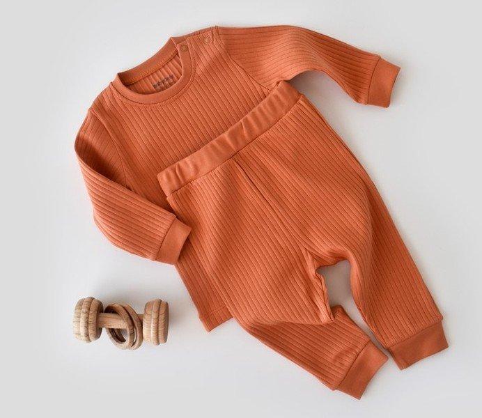 Set: Hose & T-shirt Langarm Unisex Orange 68 von BabyCosy Organic