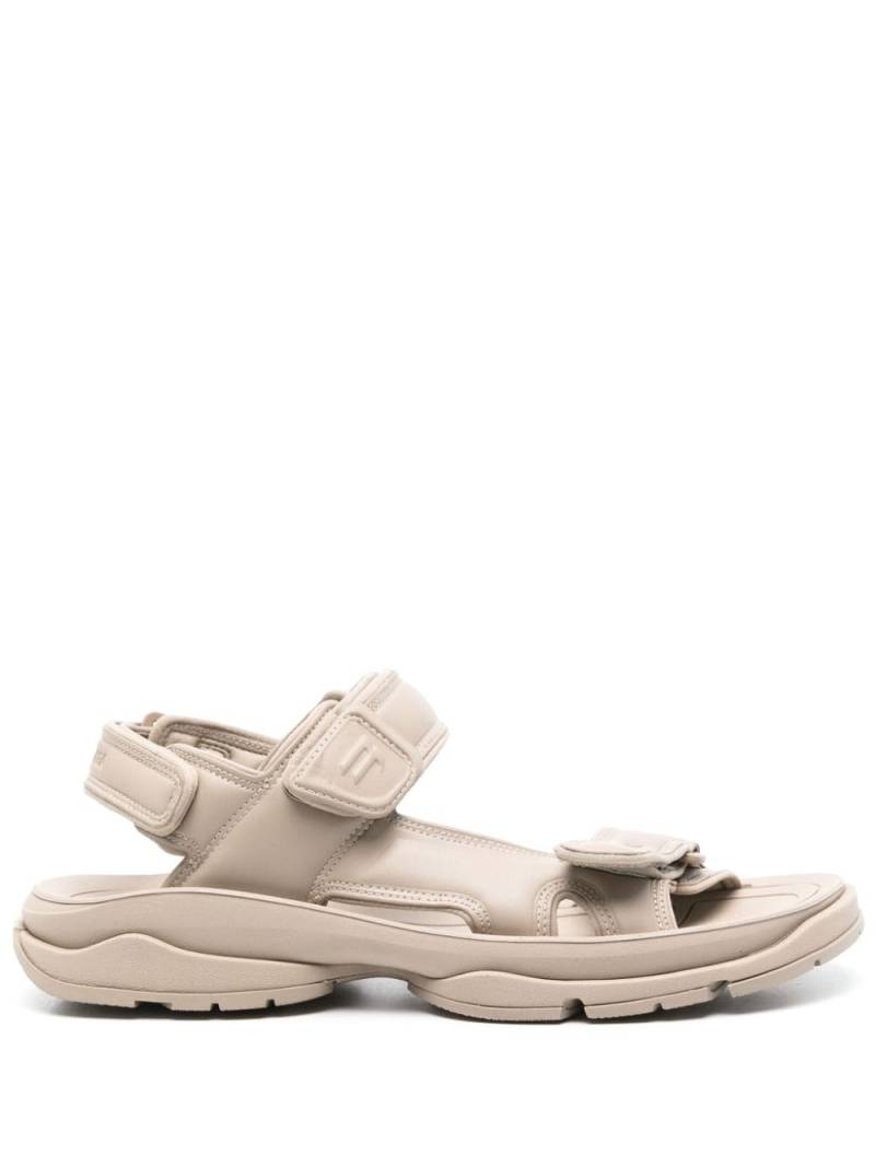 Balenciaga Tourist faux-leather sandals - Brown von Balenciaga