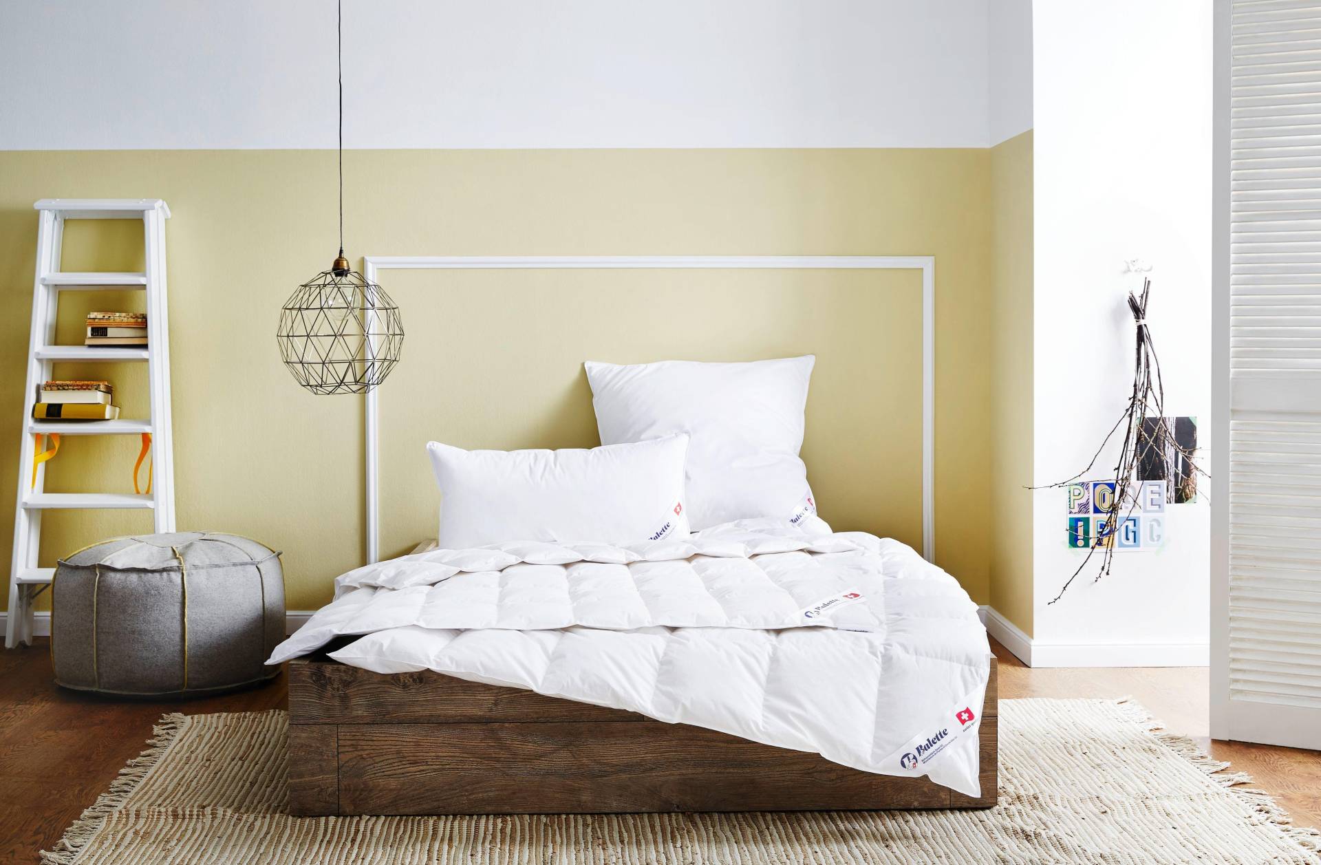 Balette Gänsedaunenbettdecke »«Emilia 90««, leicht, Füllung 90% Gänsedaunen, 10% Gänsefedern, Bezug 100% Baumwolle, (1 St.) Balette Gänsedaunenbettdecke »«Emilia 90««, leicht, Füllung 90% Gänsedaunen, 10% Gänsefedern, Bezug 100% Baumwolle, (1 St.) von Balette