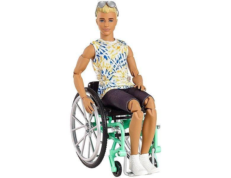 Fashionistas Ken Puppe Mit Rollstuhl Unisex Multicolor ONE SIZE von Barbie