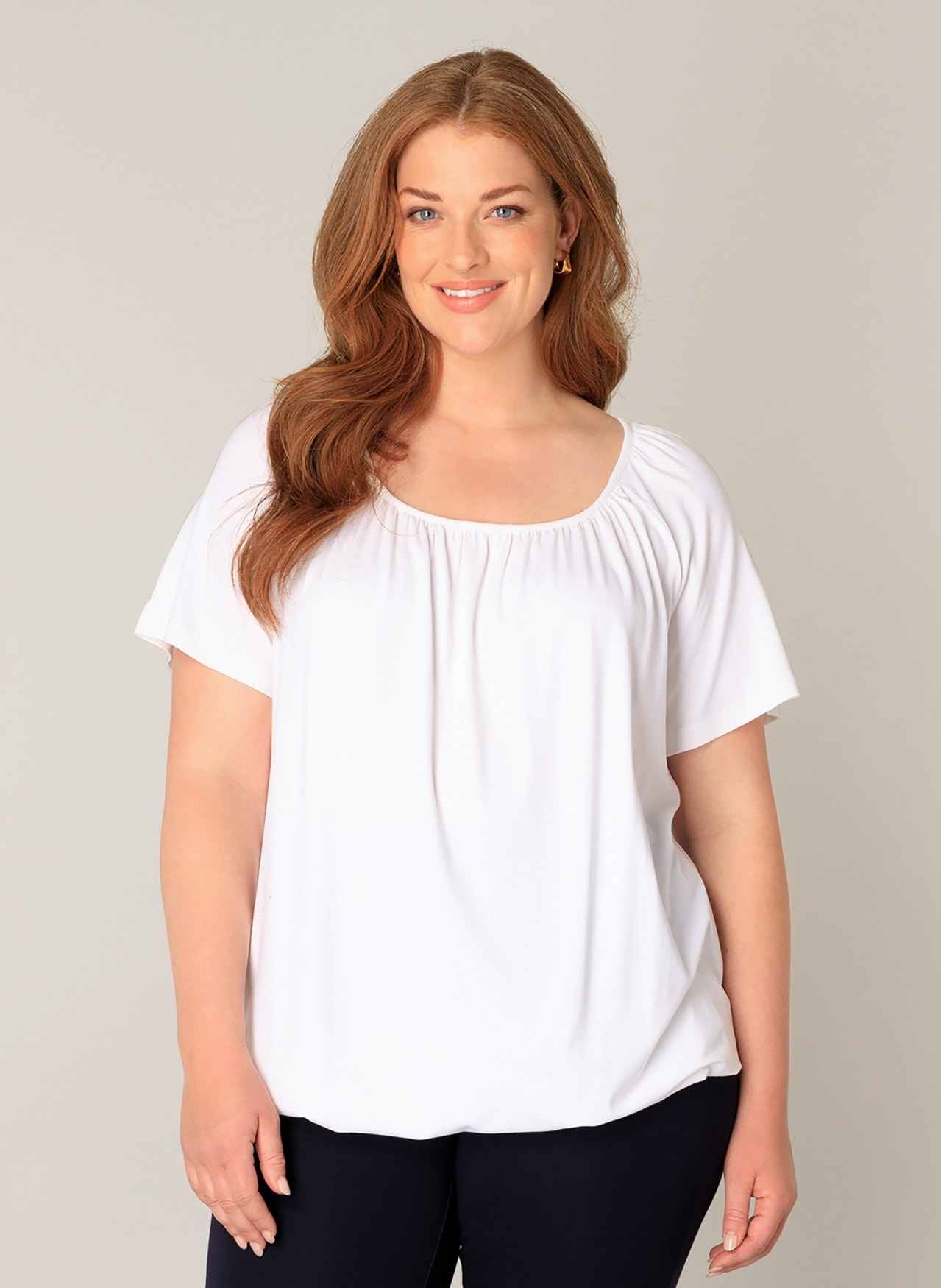 Base Level Curvy Ballonshirt »Yoni«, Elastischer Saum von Base Level Curvy