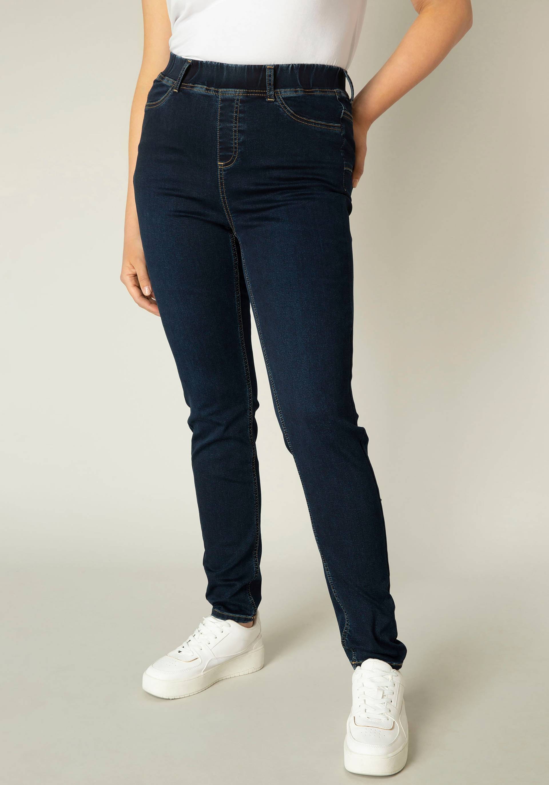 Base Level Curvy Jeansjeggings »TESSA«, mit angedeuteten Eingrifftaschen und Stretchanteil Base Level Curvy Jeansjeggings »TESSA«, mit angedeuteten Eingrifftaschen und Stretchanteil von Base Level Curvy