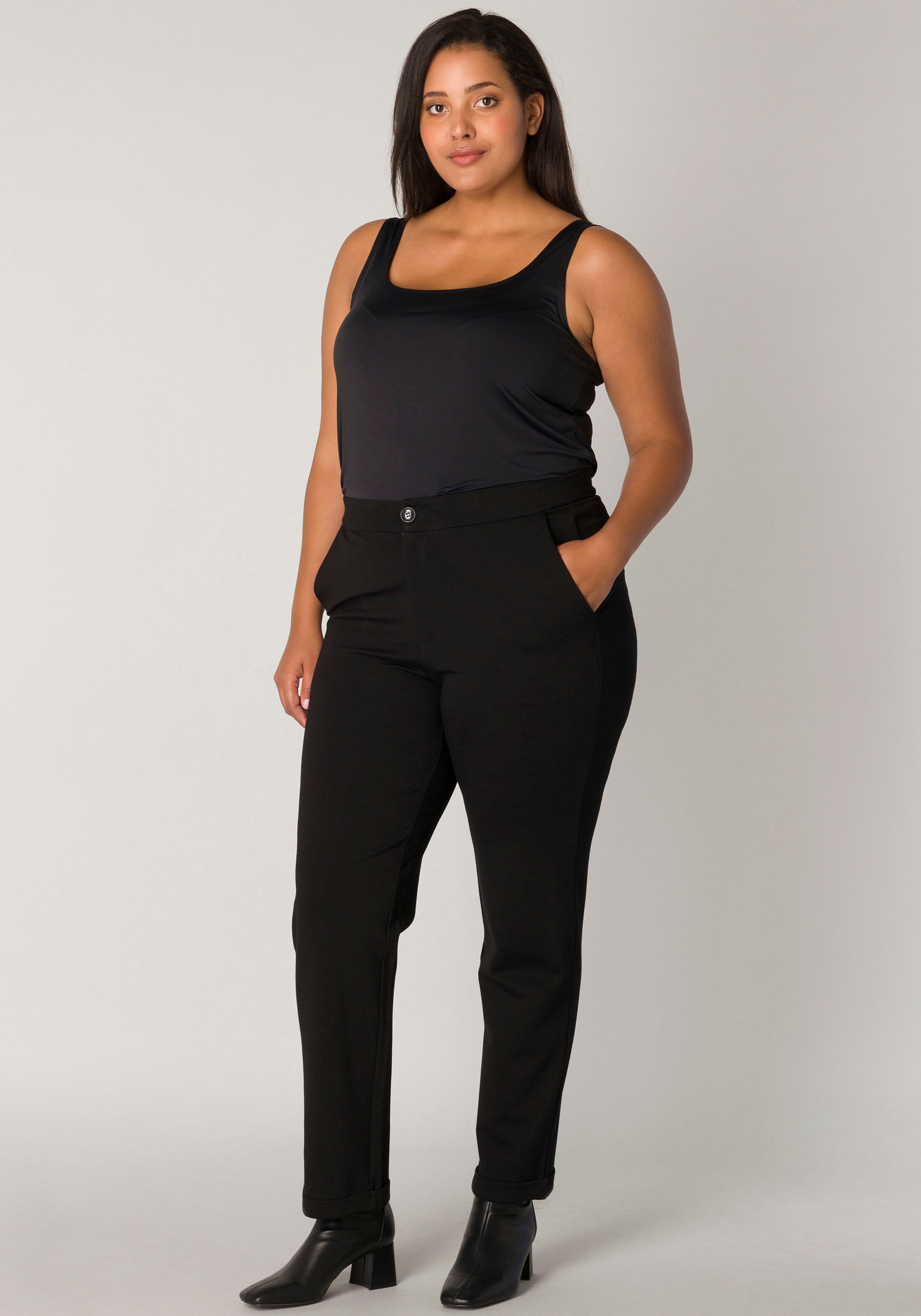Base Level Curvy Jerseyhose, mit Umschlagsaum Base Level Curvy Jerseyhose, mit Umschlagsaum von Base Level Curvy