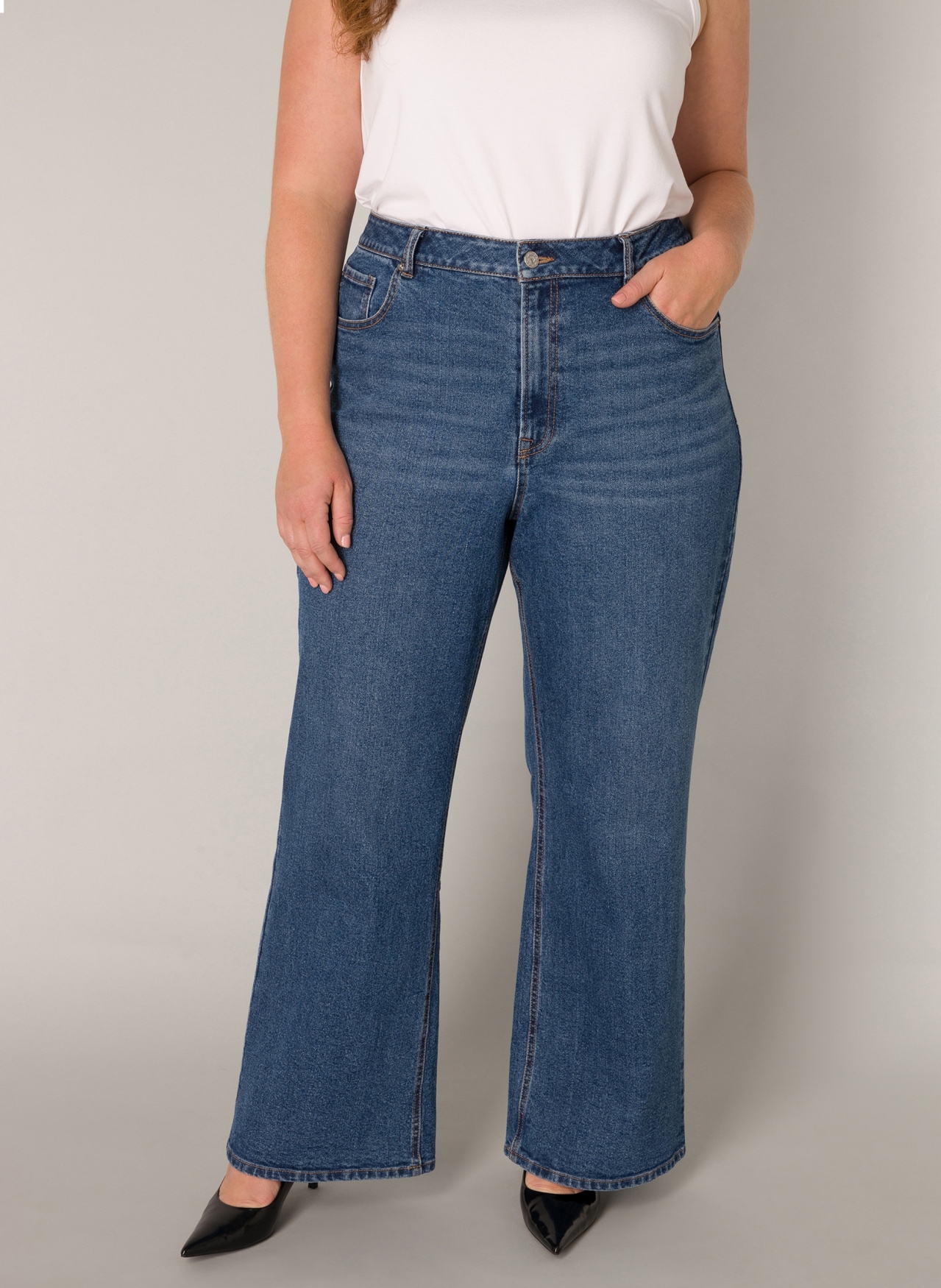 Base Level Curvy Weite Jeans, in grossen Grössen Base Level Curvy Weite Jeans, in grossen Grössen von Base Level Curvy