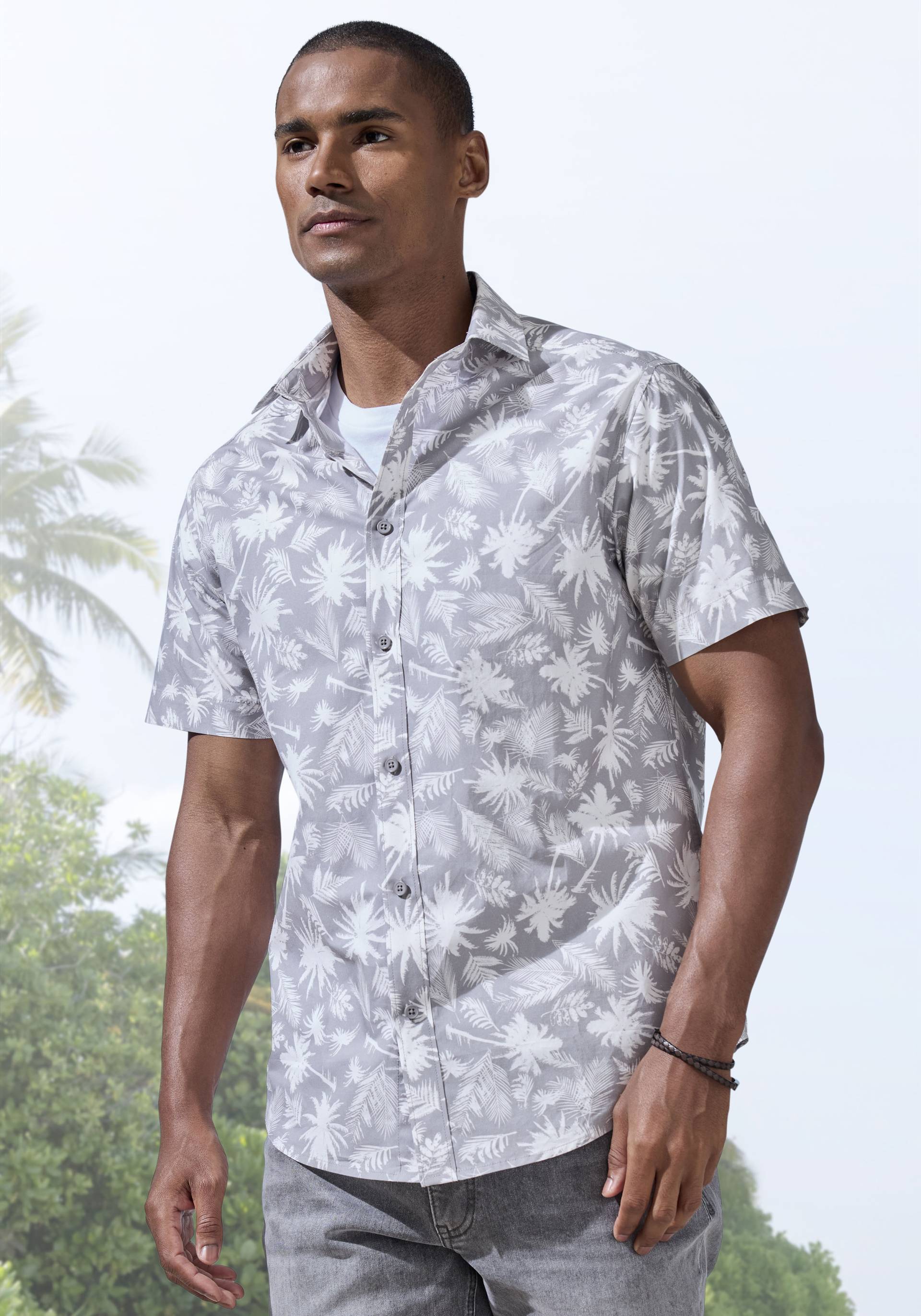 Beachtime Hawaiihemd »Regular fit«, Kurzarm, Freizeithemd mit Palmenprint, reine Baumwolle Beachtime Hawaiihemd »Regular fit«, Kurzarm, Freizeithemd mit Palmenprint, reine Baumwolle von Beachtime