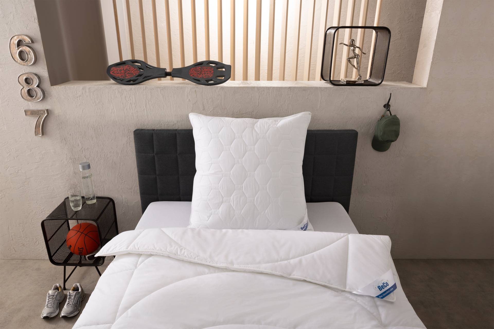 Beco Microfaserbettdecke »Medibett, Bettdecken für Sommer und Winter, zwei Bezugsvarianten«, warm, Füllung 100% Polyester, Bezug 100% Baumwolle, (1 St.) von Beco