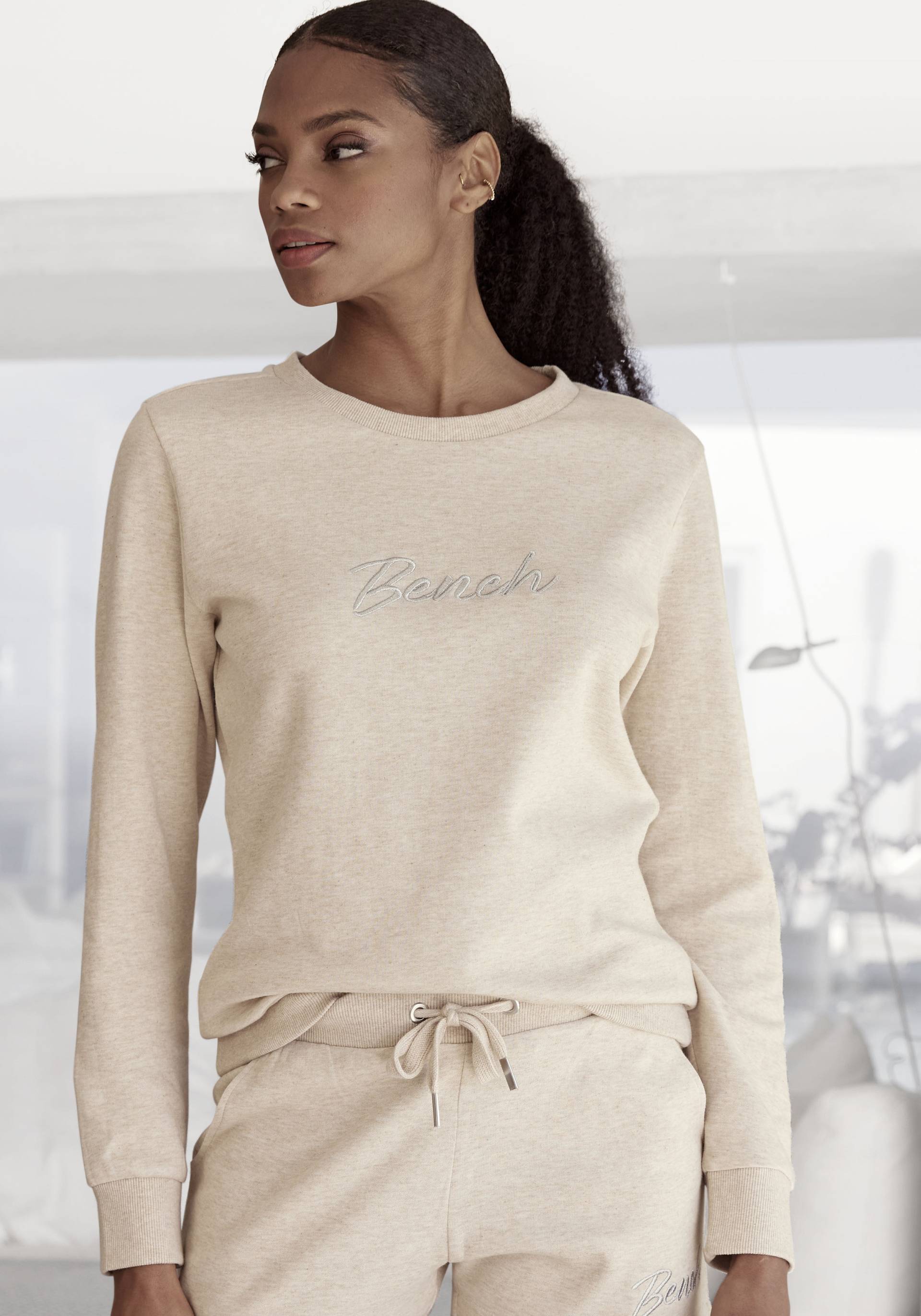 Bench. Loungewear Sweatshirt »-Loungeshirt« von Bench. Loungewear