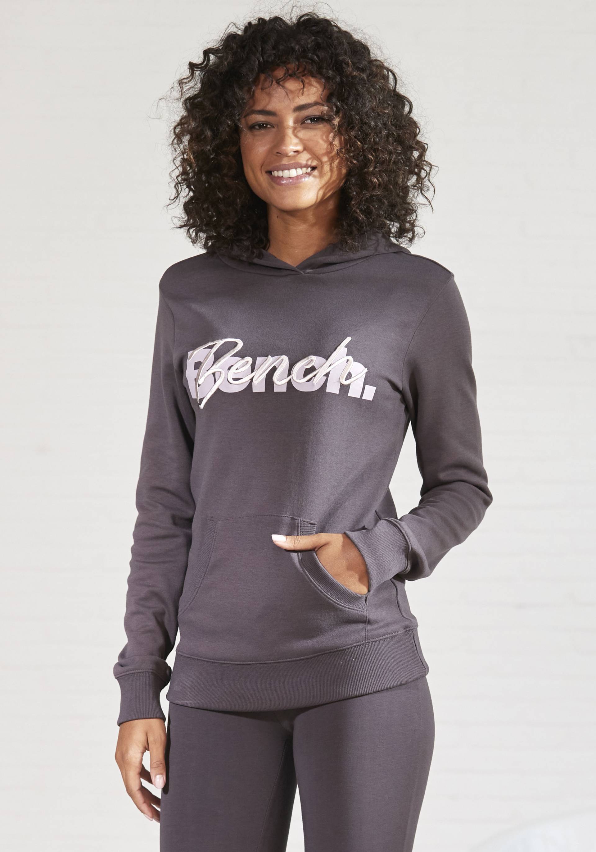 Bench. Loungewear Kapuzensweatshirt von Bench. Loungewear