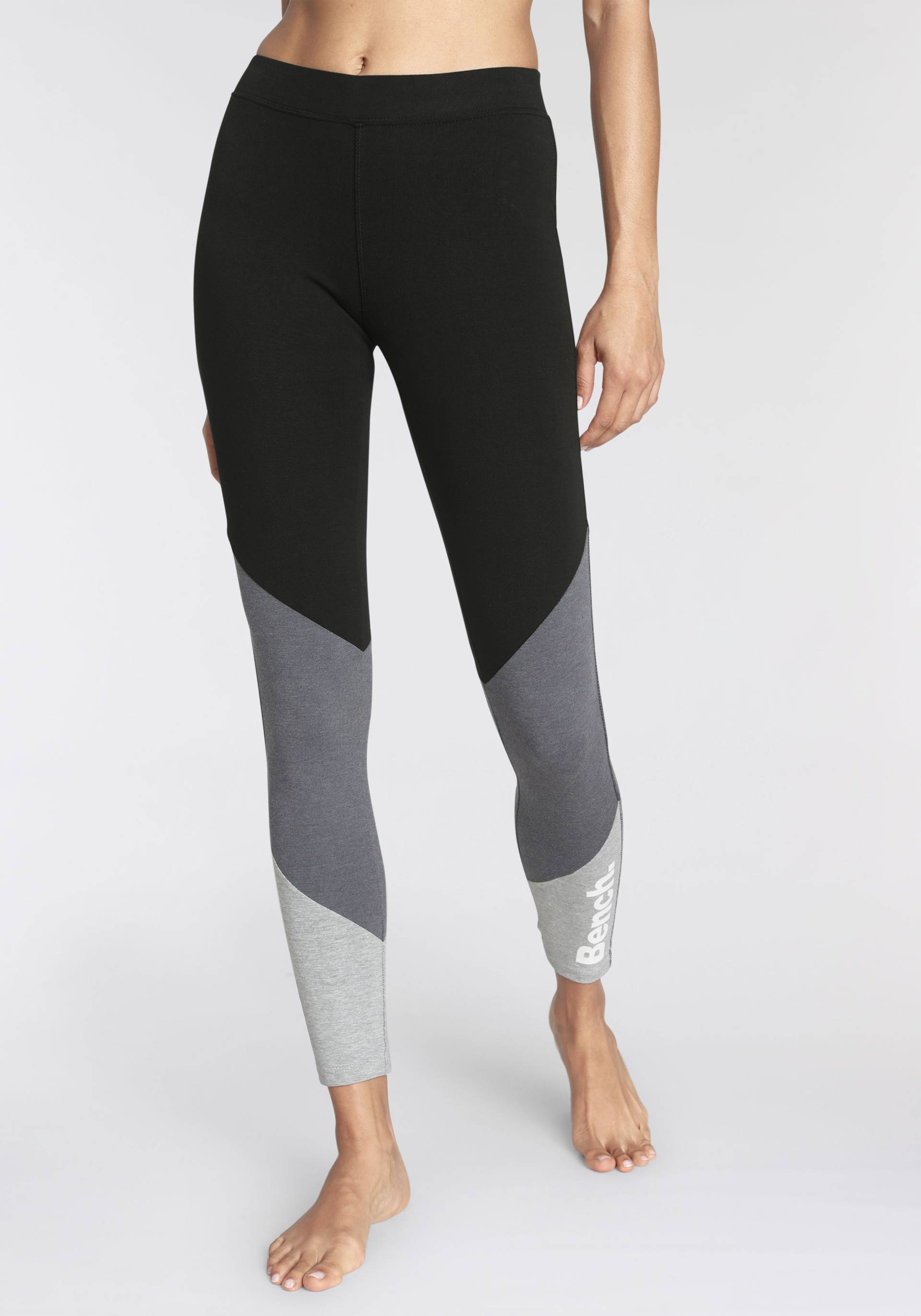 Bench. Leggings, im sportiven Colorblockdesign Bench. Leggings, im sportiven Colorblockdesign von Bench.