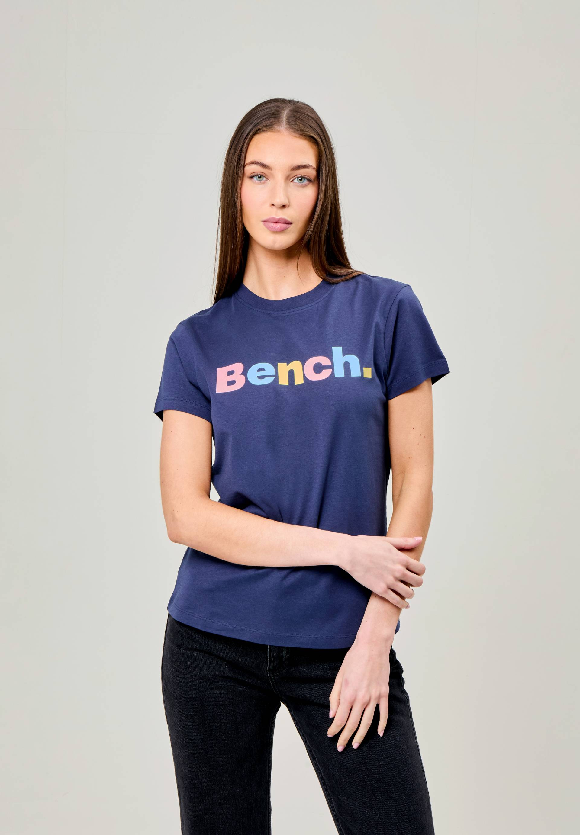 Bench. Rundhalsshirt »ELIO« Bench. Rundhalsshirt »ELIO« von Bench.
