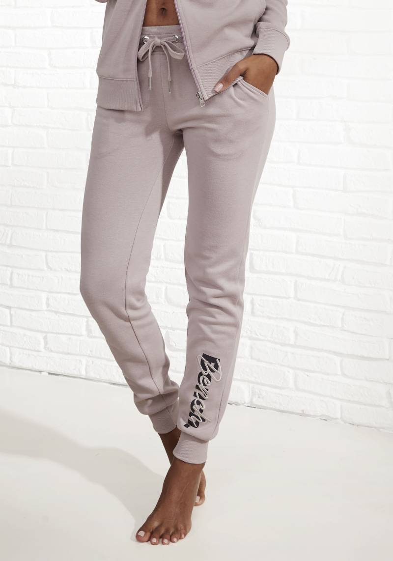 Bench. Loungewear Sweatpants, mit Logodruck und Stickerei, Loungewear von Bench. Loungewear