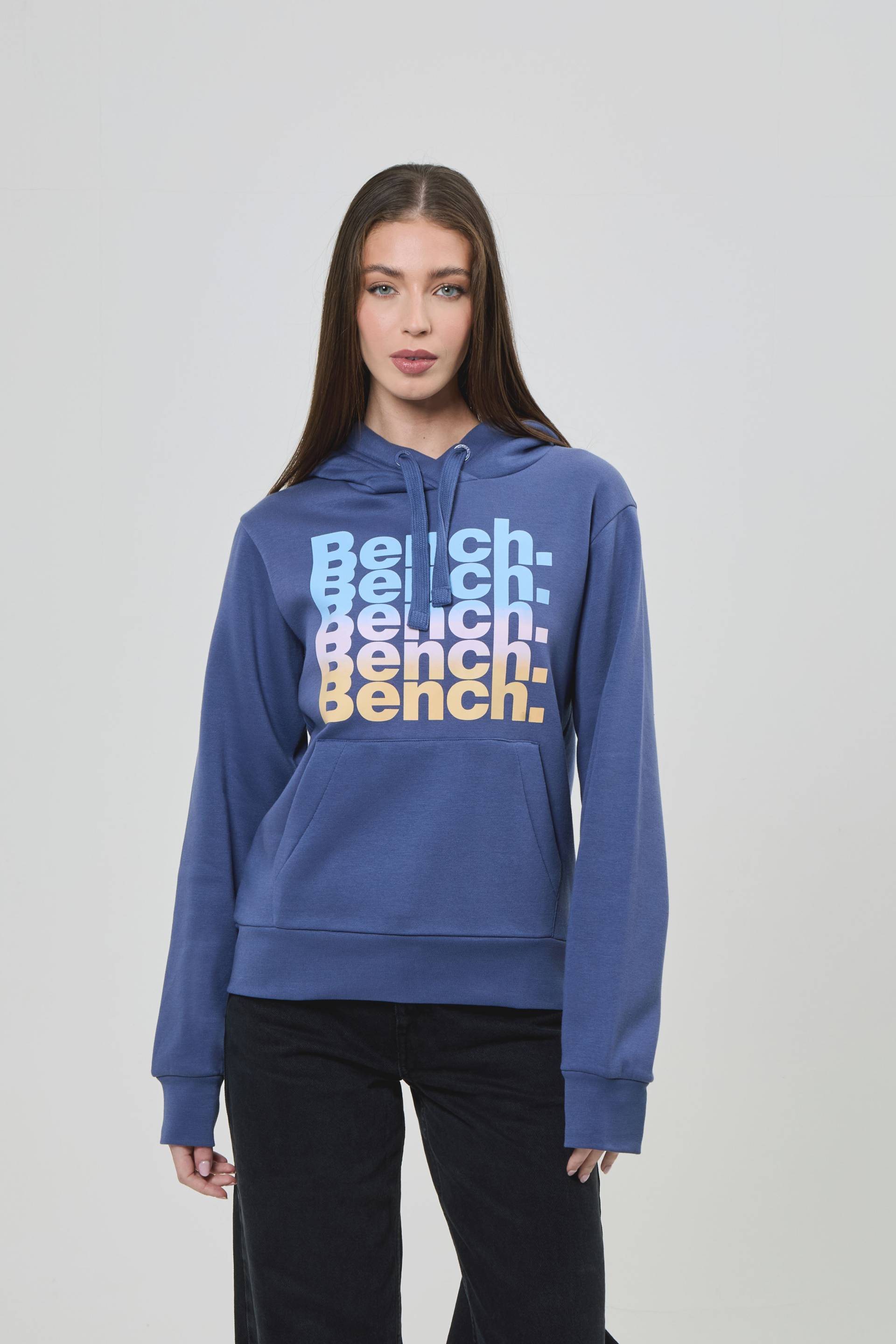 Bench. Sweatshirt »TRIXE_HOODY« von Bench.