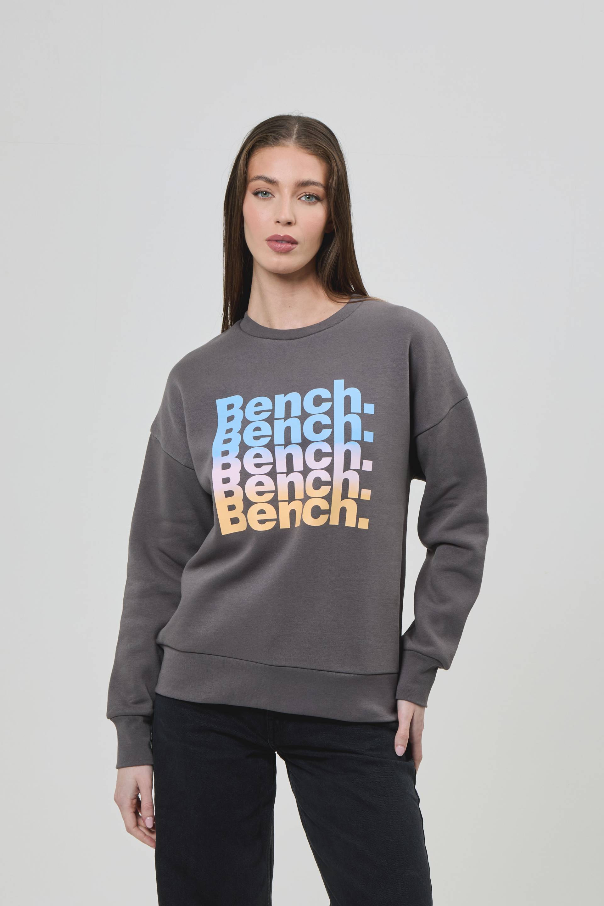 Bench. Sweatshirt »TRIXE_SWEATSHIRT« von Bench.