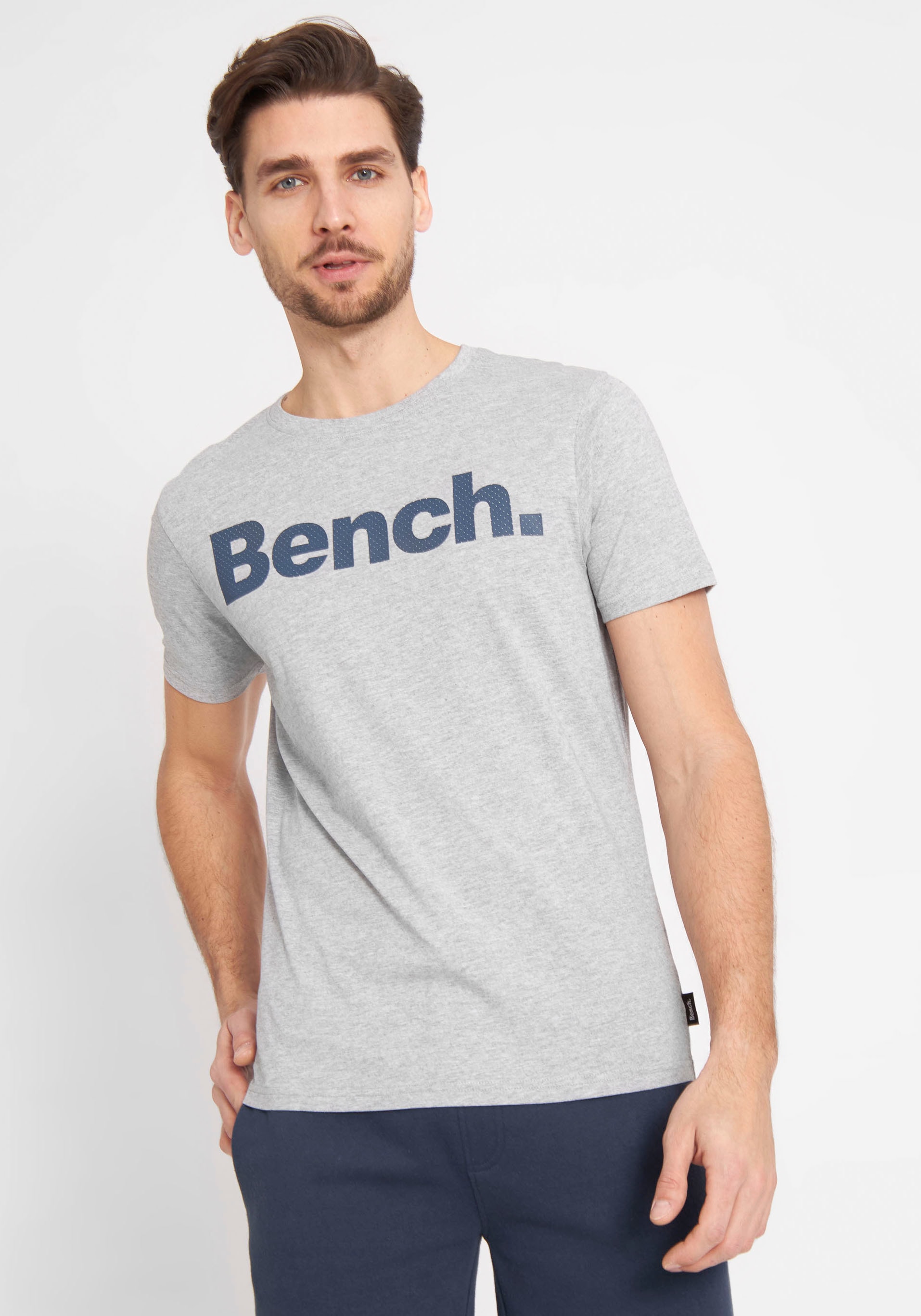 Bench. T-Shirt »LEANDRO« von Bench.