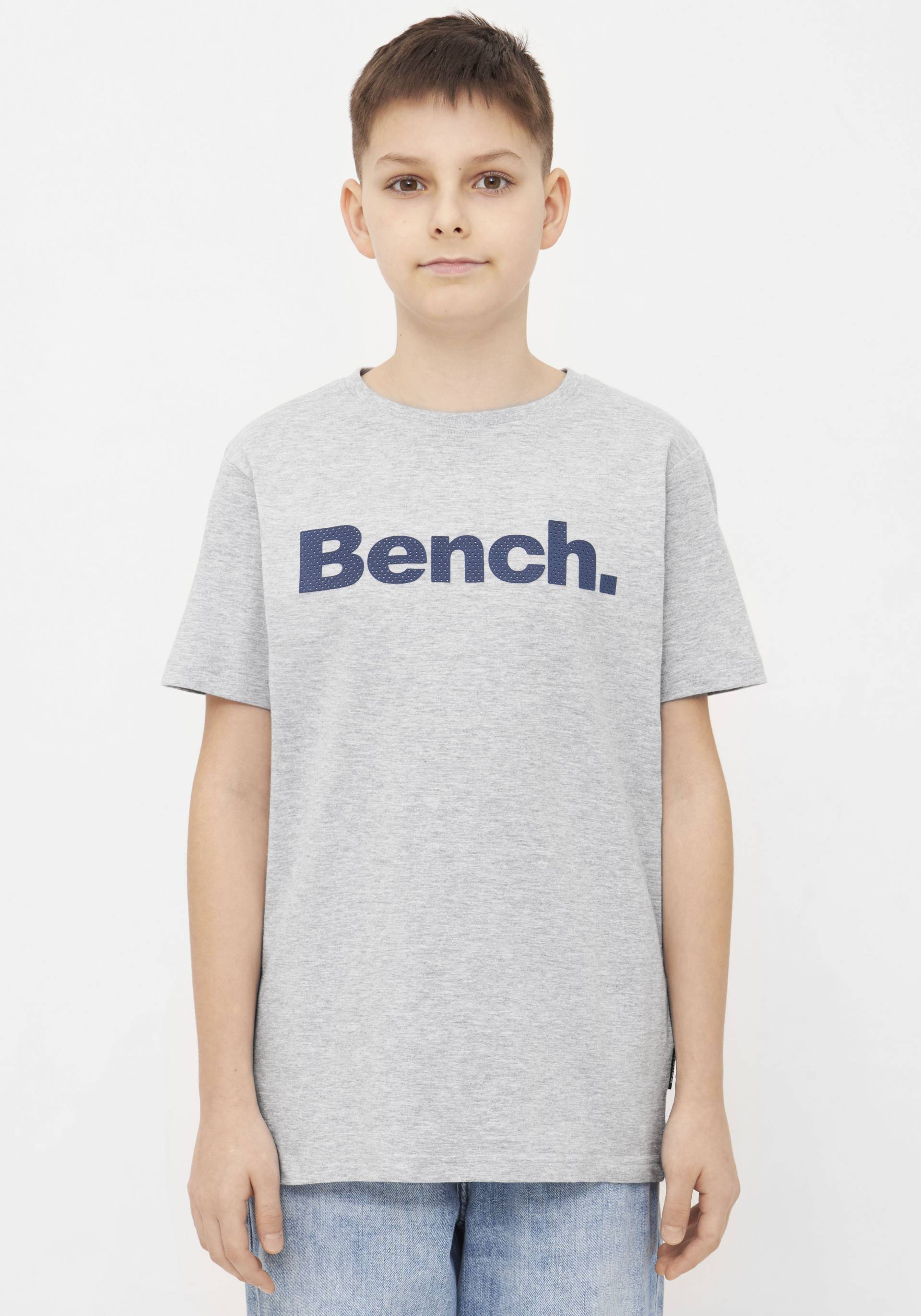 Bench. T-Shirt »T-Shirt LEANDRO B« von Bench.