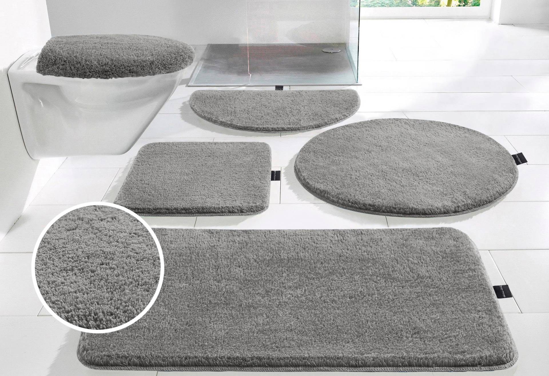 Bruno Banani Badematte »Lana, Badvorleger, Badezimmer Teppich«, rutschhemmend beschichtet, fussbodenheizungsgeeignet-schnell trocknend-strapazierfähig, Badteppich, Badematten, unifarben, auch als 3 teiliges Set & rund Bruno Banani Badematte »Lana, Badvorleger, Badezimmer Teppich«, rutschhemmend beschichtet, fussbodenheizungsgeeignet-schnell trocknend-strapazierfähig, Badteppich, Badematten, unifarben, auch als 3 teiliges Set & rund von Bruno Banani