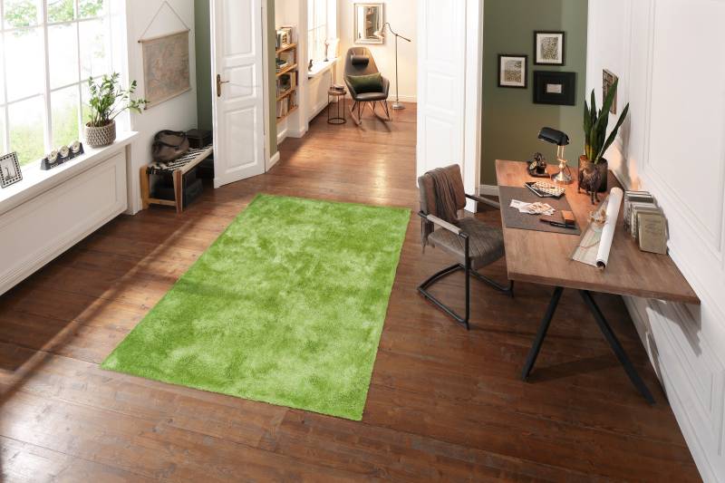 Bruno Banani Teppich »Dana Teppich, besonders weich und kuschelig, Kundenliebling«, rechteckig, 30 mm Höhe, uni, Mikrofaser Teppiche, Wohnzimmer, Schlafzimmer, Esszimmer von Bruno Banani