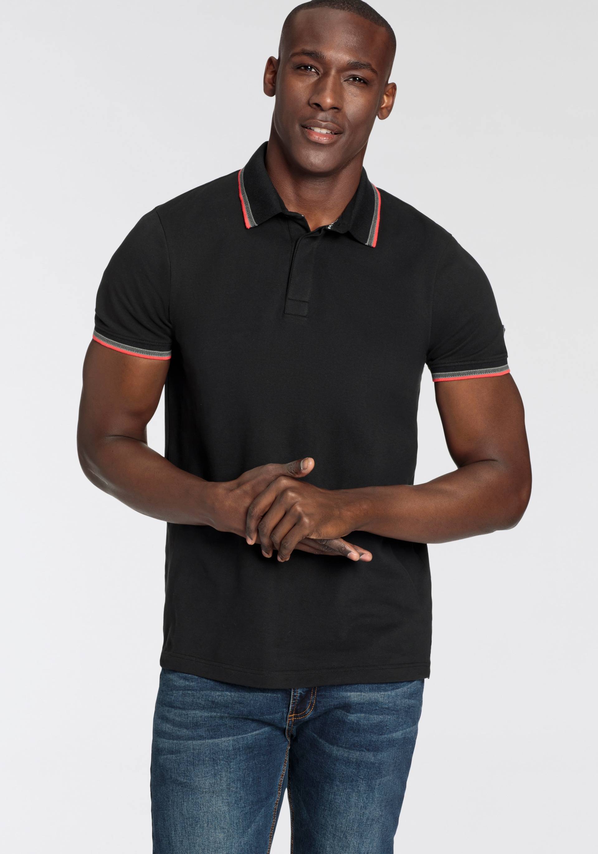 Bruno Banani Poloshirt, Kurzarm, schmal geschnitten, Colourblocking-Optik Bruno Banani Poloshirt, Kurzarm, schmal geschnitten, Colourblocking-Optik von Bruno Banani