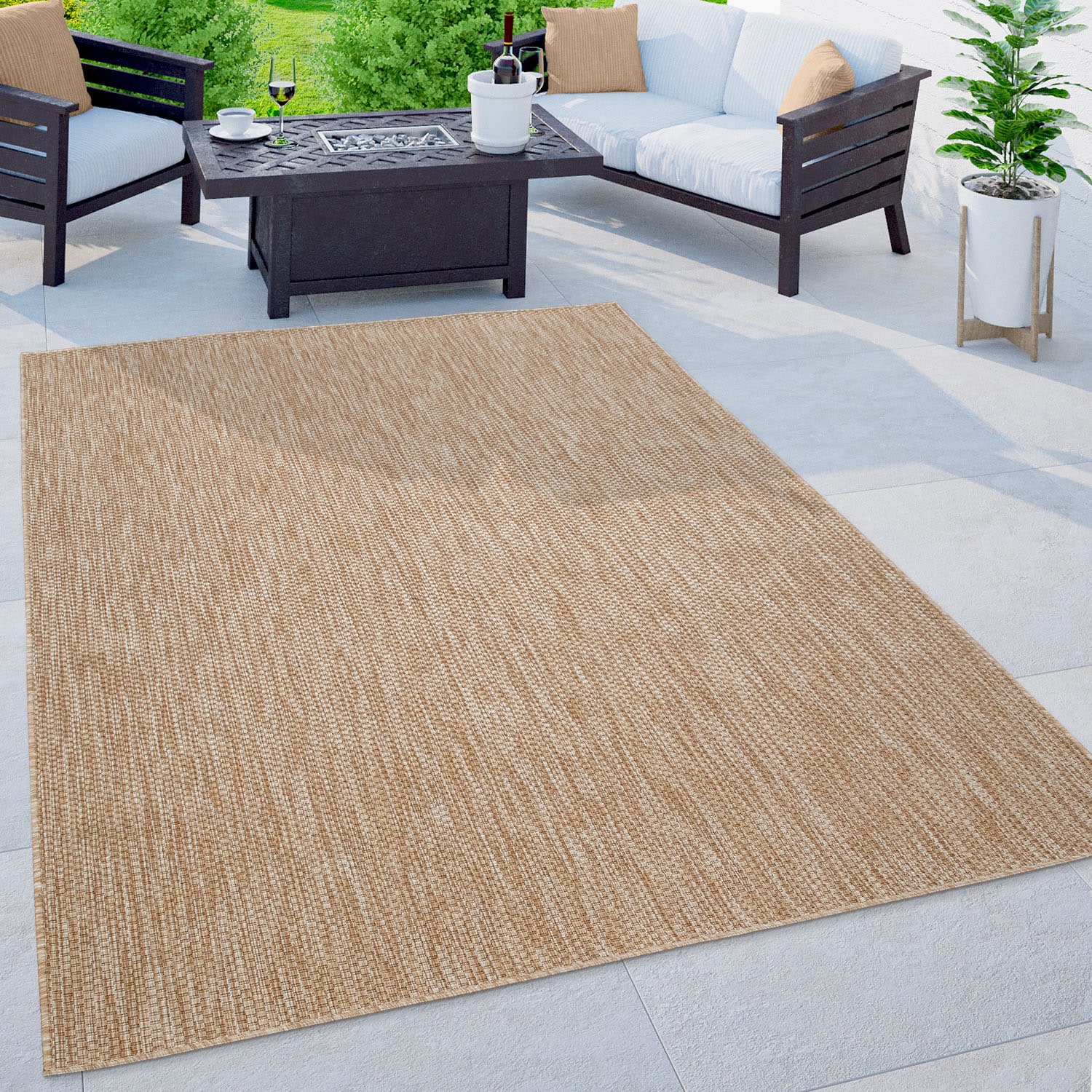 Home affaire Teppich »Venedig«, rechteckig, 5 mm Höhe, In-und Outdoor geeignet,Flachgewebe, Sisal-Optik, Wohnzimmer, Wetterfest & UV-beständig, für Balkon, Terrasse und Wintergarten, besonders flach, auch für Küche, Esszimmer und Wohnzimmer geeignet Home affaire Teppich »Venedig«, rechteckig, 5 mm Höhe, In-und Outdoor geeignet,Flachgewebe, Sisal-Optik, Wohnzimmer, Wetterfest & UV-beständig, für Balkon, Terrasse und Wintergarten, besonders flach, auch für Küche, Esszimmer und Wohnzimmer geeignet von Bruno Banani