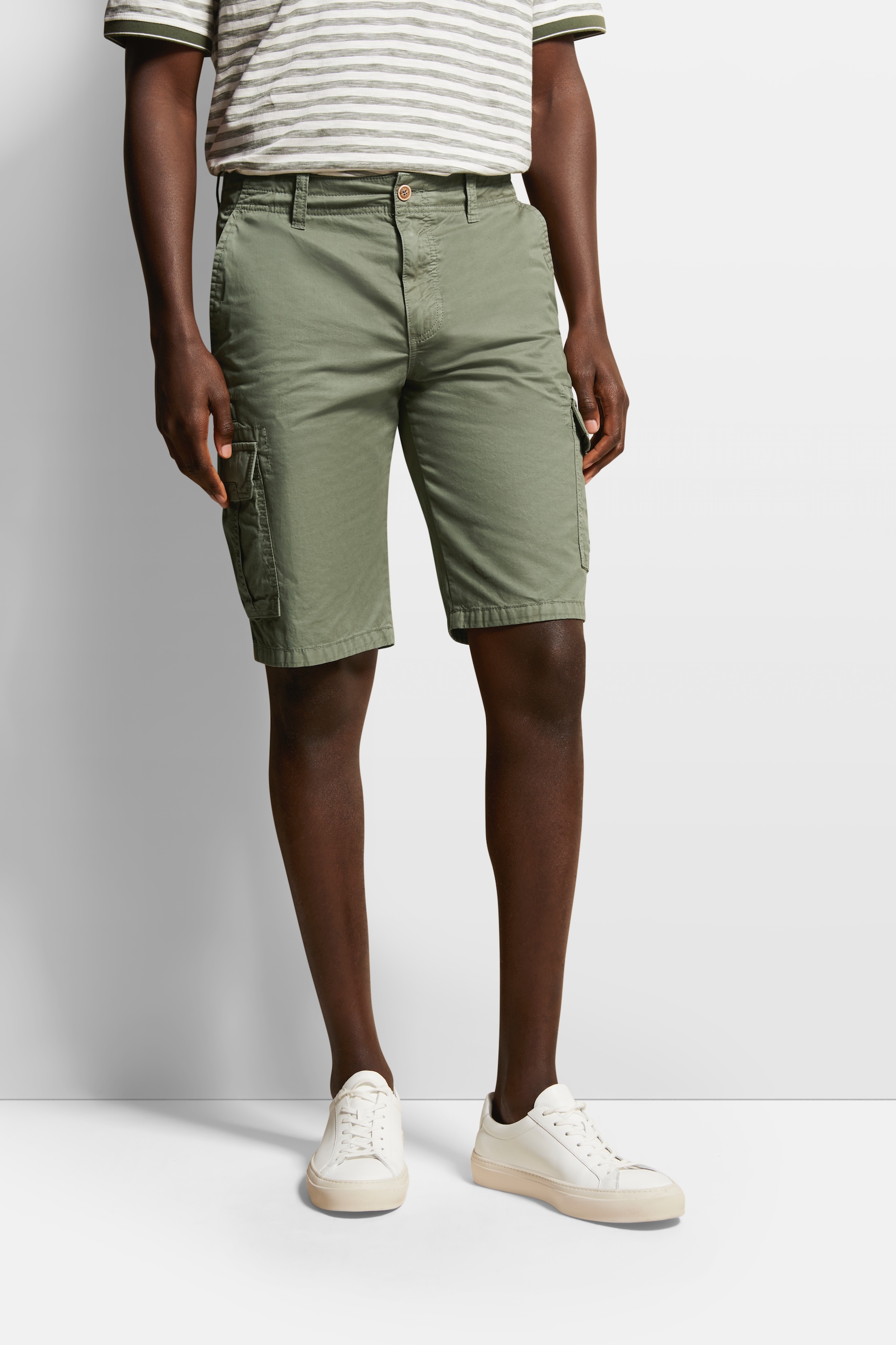 bugatti Bermudas, mit aufgesetzten Taschen von Bugatti