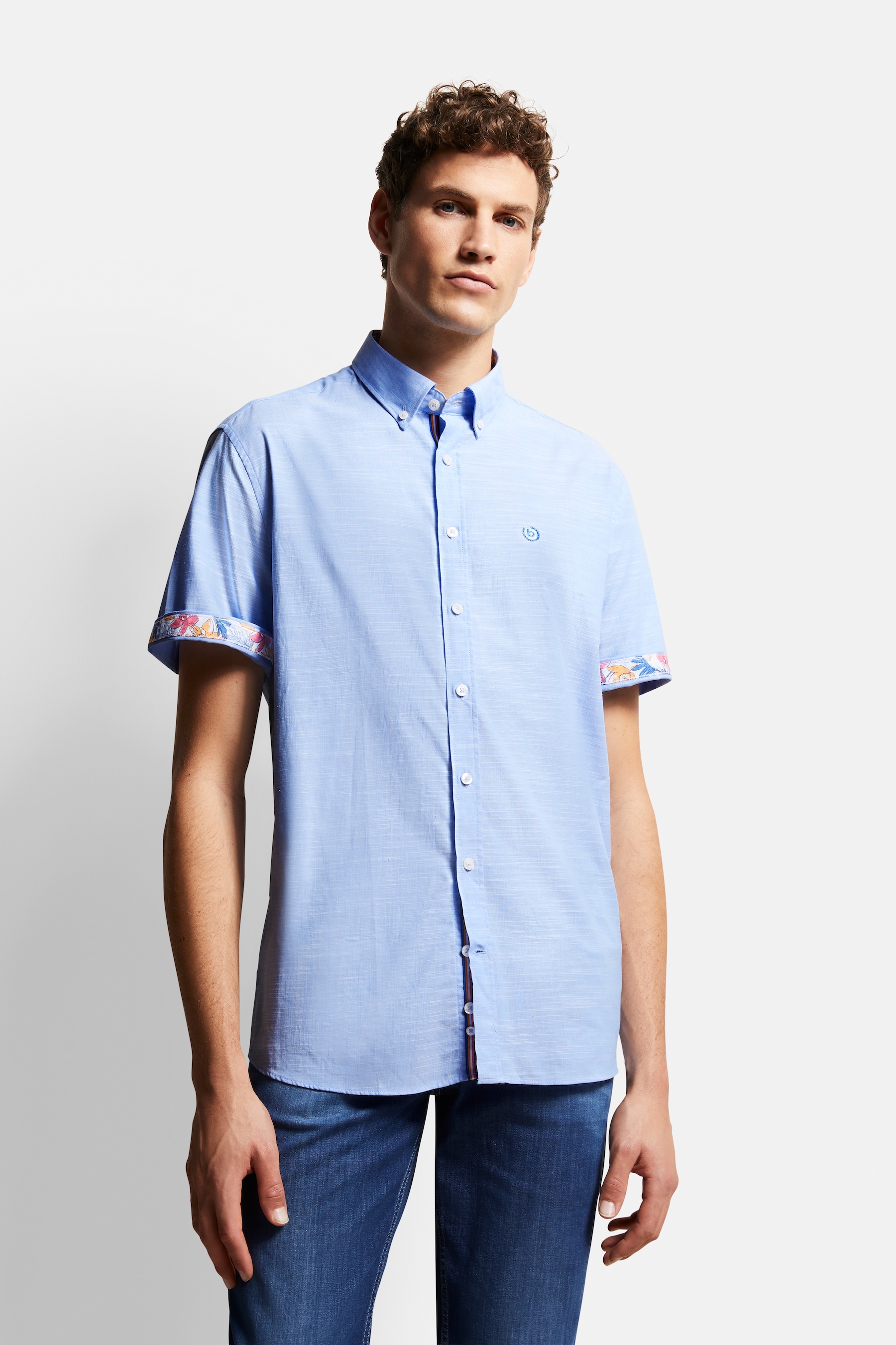 bugatti Kurzarmhemd, mit Button-Down-Kragen bugatti Kurzarmhemd, mit Button-Down-Kragen von Bugatti