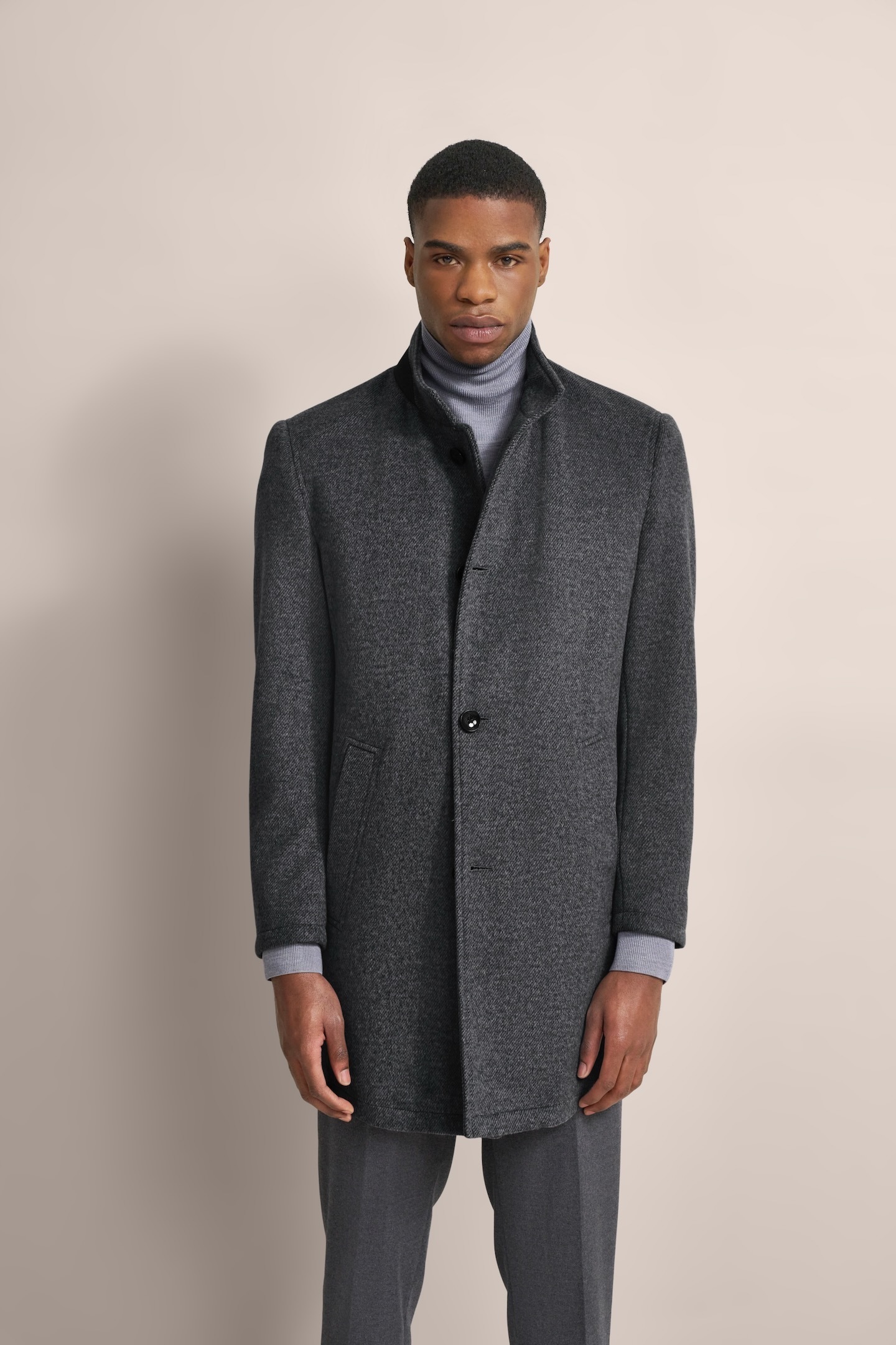 bugatti Kurzmantel, mit Stretchfunktion bugatti Kurzmantel, mit Stretchfunktion von Bugatti