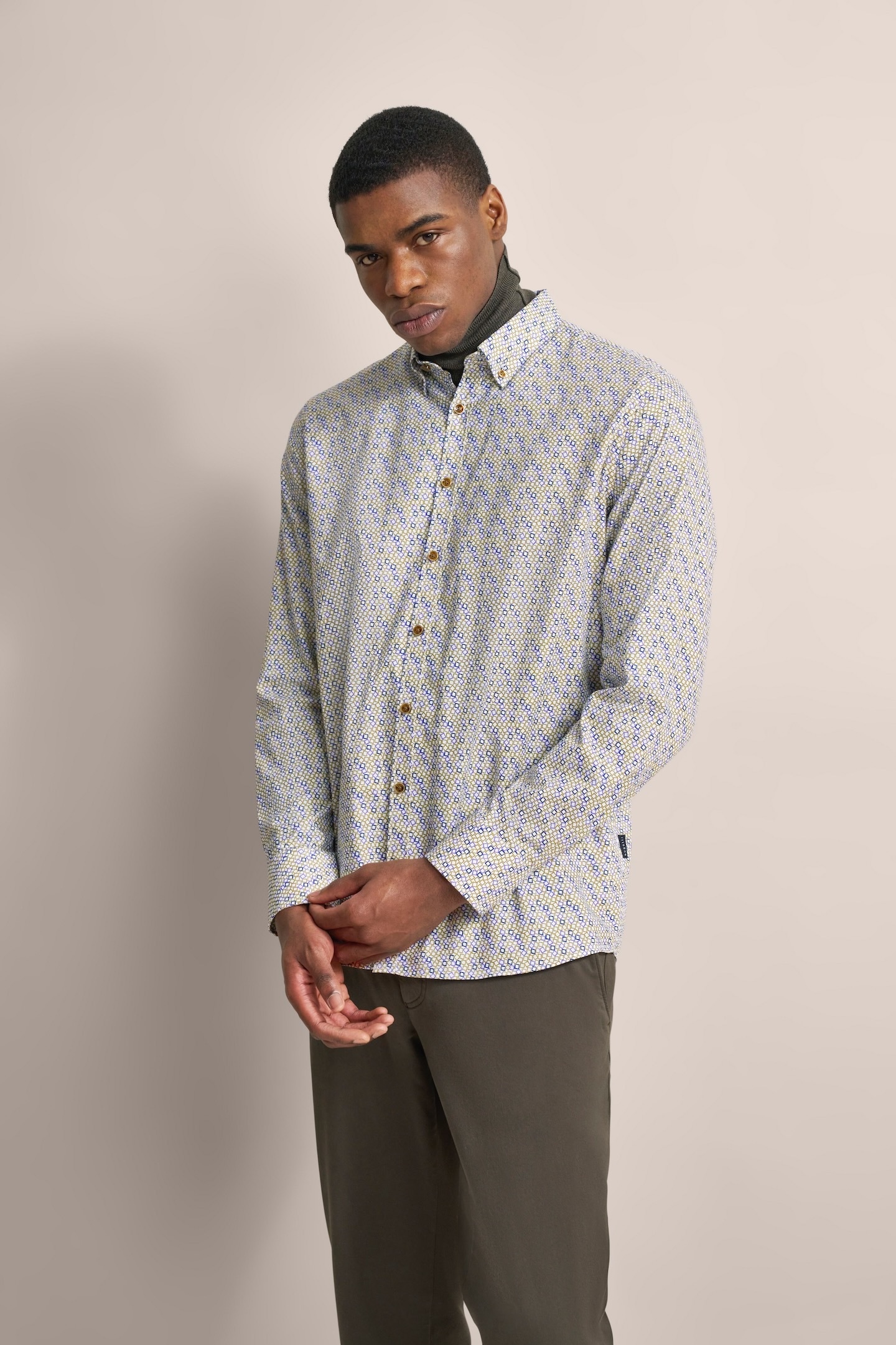 bugatti Langarmhemd, mit Button-Down-Kragen bugatti Langarmhemd, mit Button-Down-Kragen von Bugatti