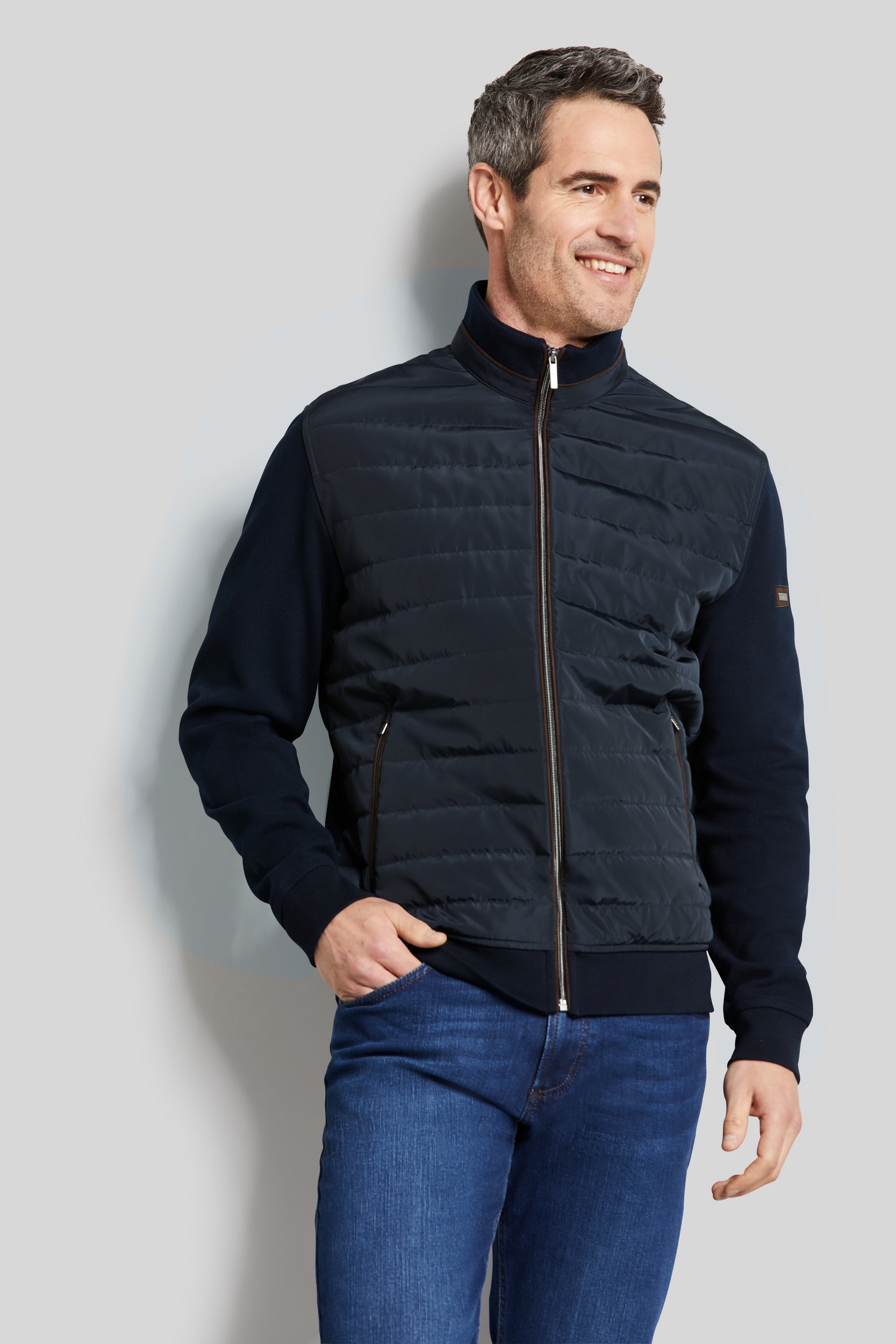 bugatti Sweatjacke, mit Querstepp von Bugatti