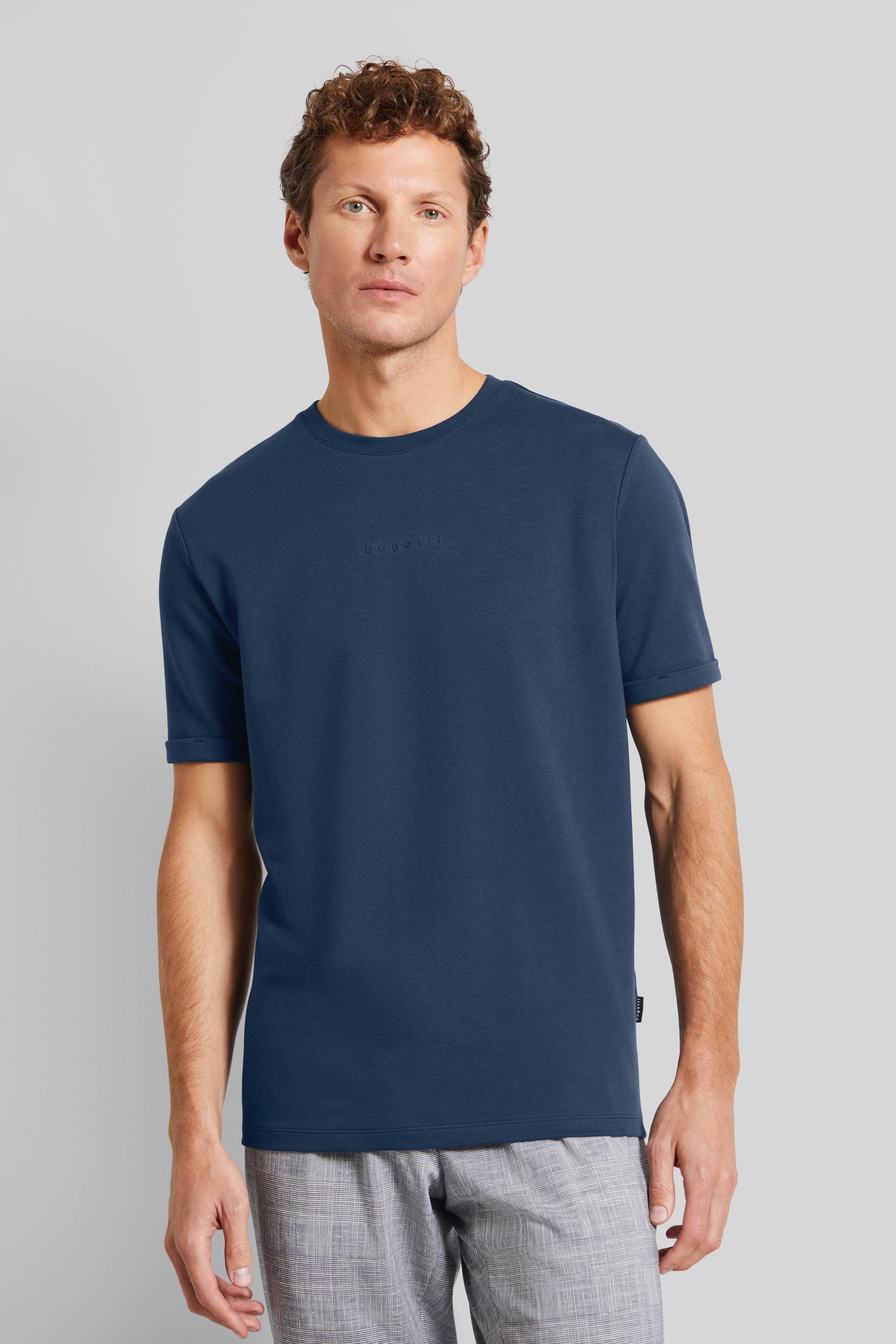 bugatti T-Shirt, mit dezentem bugatti-Print von Bugatti