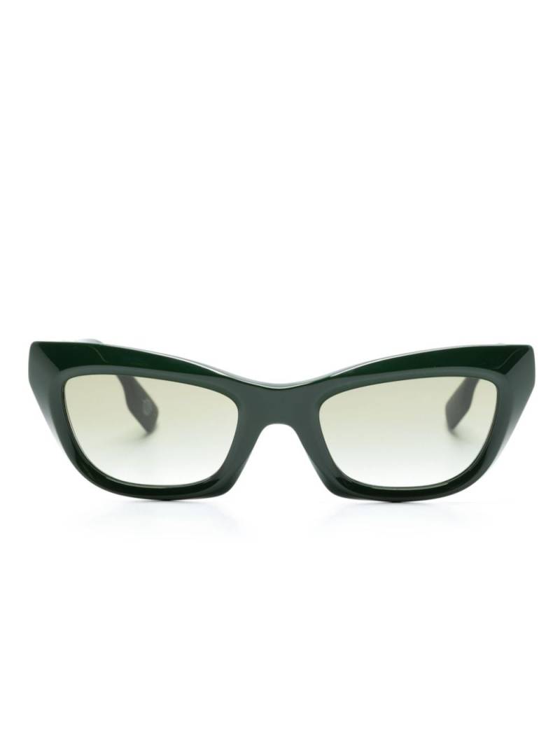Burberry Eyewear logo lettering plaque tinted sunglasses - Green von Burberry Eyewear