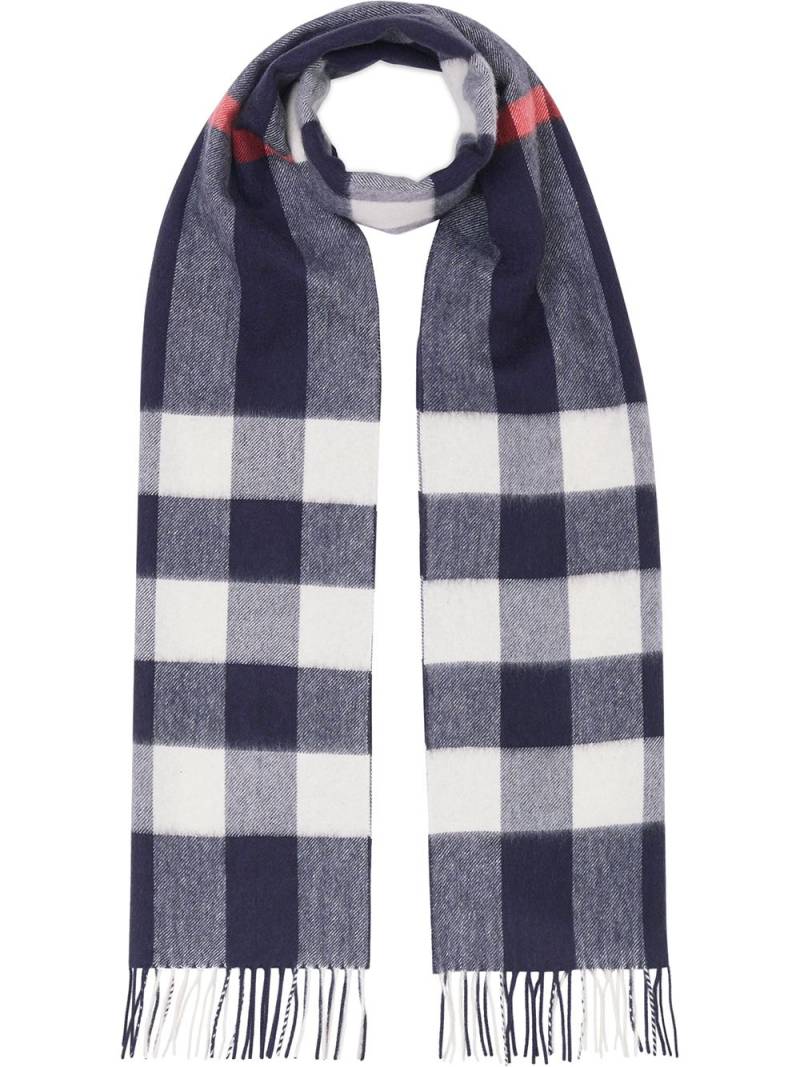 Burberry Check Cashmere Scarf - Blue von Burberry