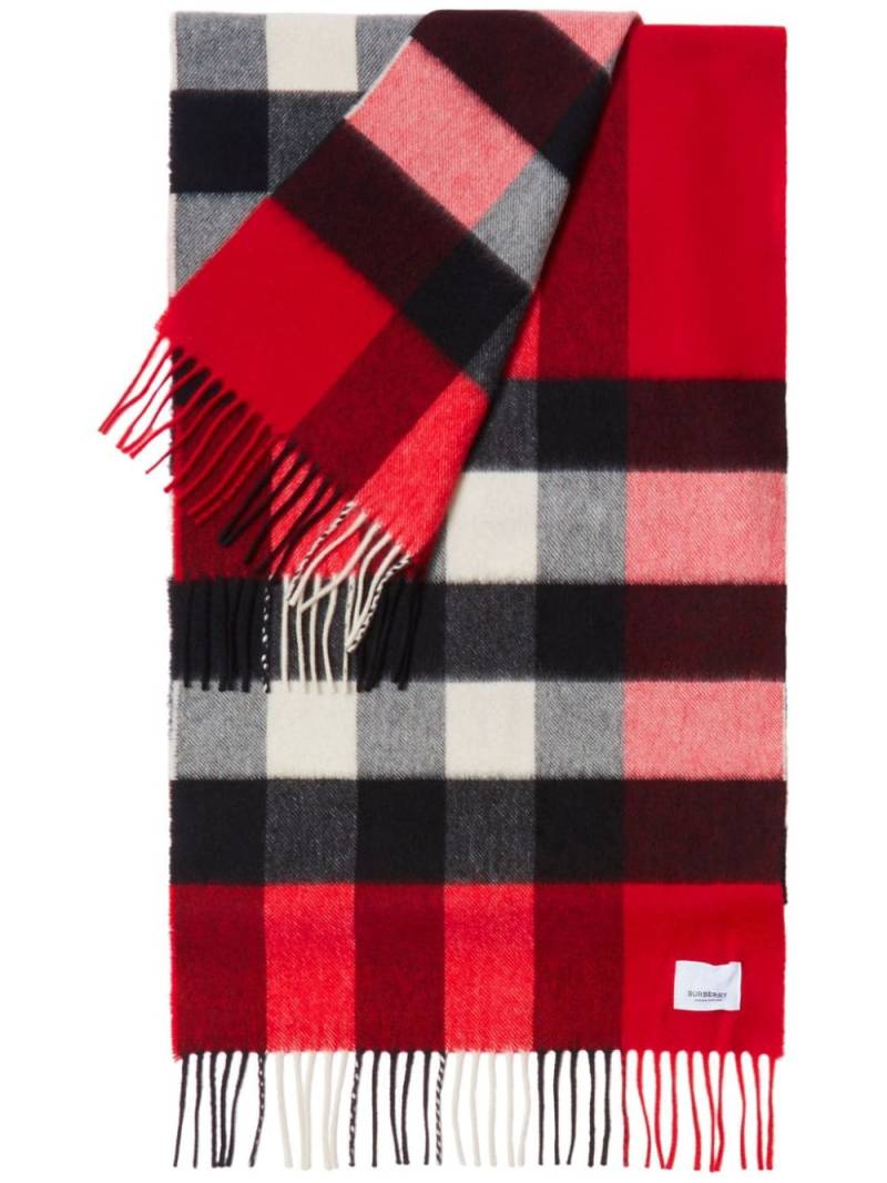 Burberry checked cashmere scarf - Red von Burberry
