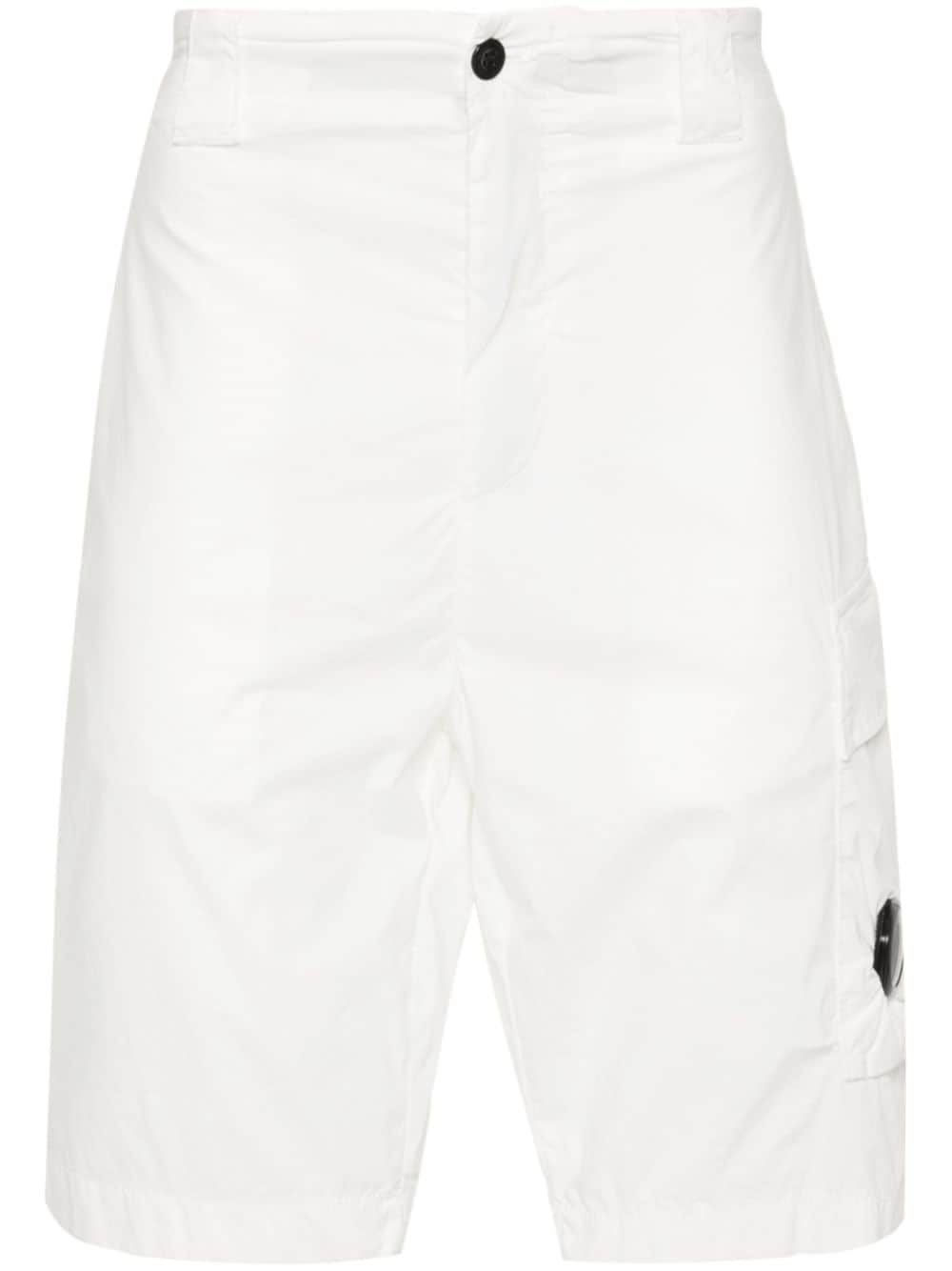 C.P. Company Lens-detail bermuda shorts - White von C.P. Company