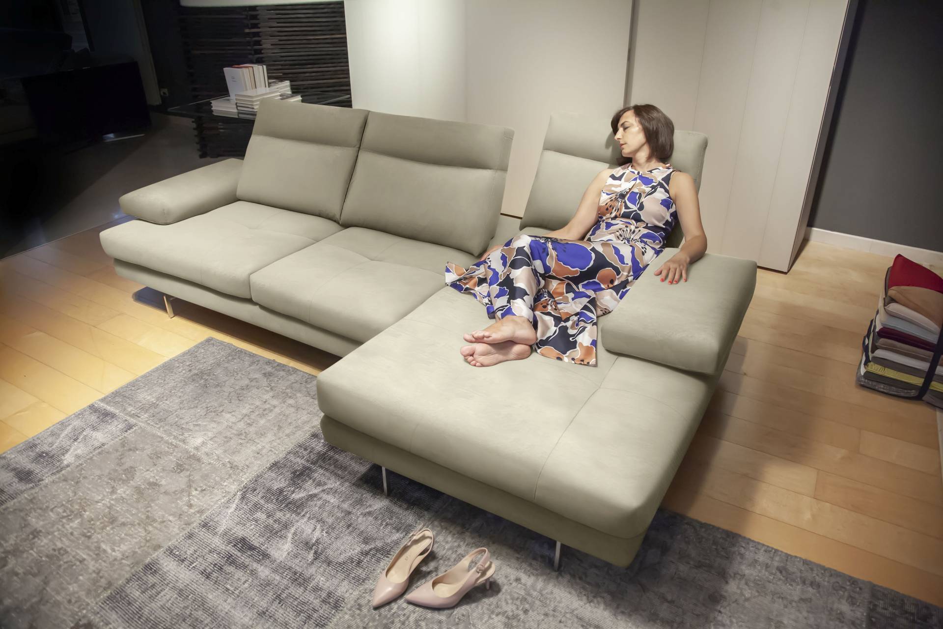 CALIA ITALIA Ecksofa »Toby Wing, Komfortsofa der Extraklasse, bequem, L-Form«, inklusive Sitztiefenverstellung, Füsse in chrom glänzend CALIA ITALIA Ecksofa »Toby Wing, Komfortsofa der Extraklasse, bequem, L-Form«, inklusive Sitztiefenverstellung, Füsse in chrom glänzend von CALIA ITALIA