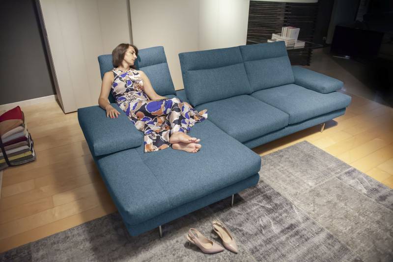 CALIA ITALIA Ecksofa »Toby Wing, Komfortsofa der Extraklasse, bequem, L-Form«, inklusive Sitztiefenverstellung, Füsse in chrom glänzend von CALIA ITALIA