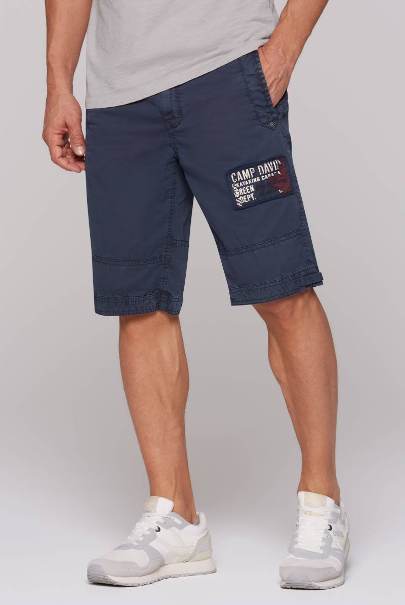 CAMP DAVID Bermudas, mit grossem Logo-Aufnäher von CAMP DAVID