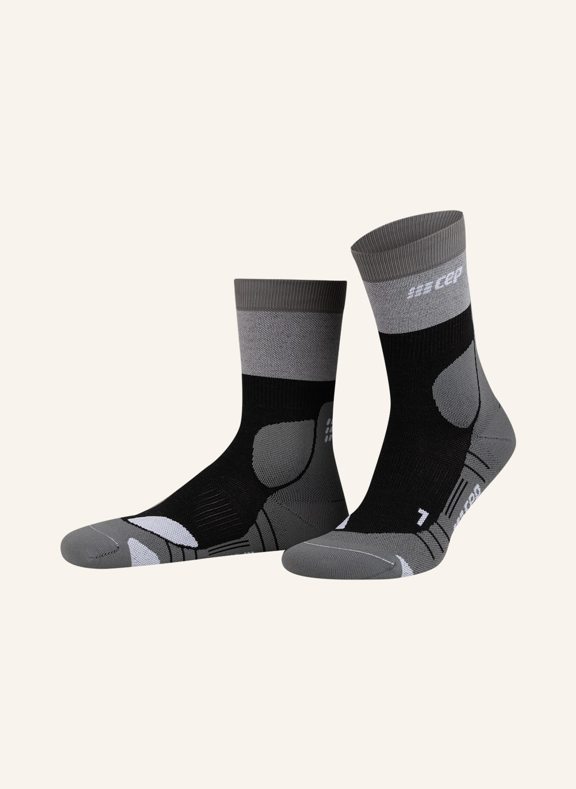 Cep Trekking-Socken Compression Light grau von CEP