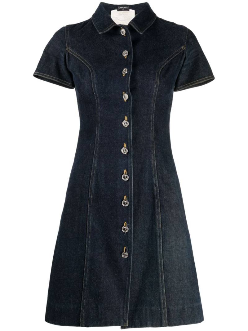 CHANEL Pre-Owned 1990 CC logo-buttons denim dress - Blue von CHANEL Pre-Owned