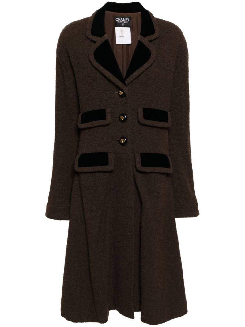 CHANEL Pre-Owned 1990s clover-button wool coat - Brown von CHANEL Pre-Owned