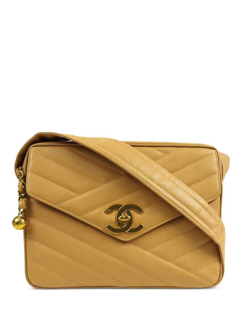 CHANEL Pre-Owned 1995 Bias Stitch quilted shoulder bag - Yellow von CHANEL Pre-Owned